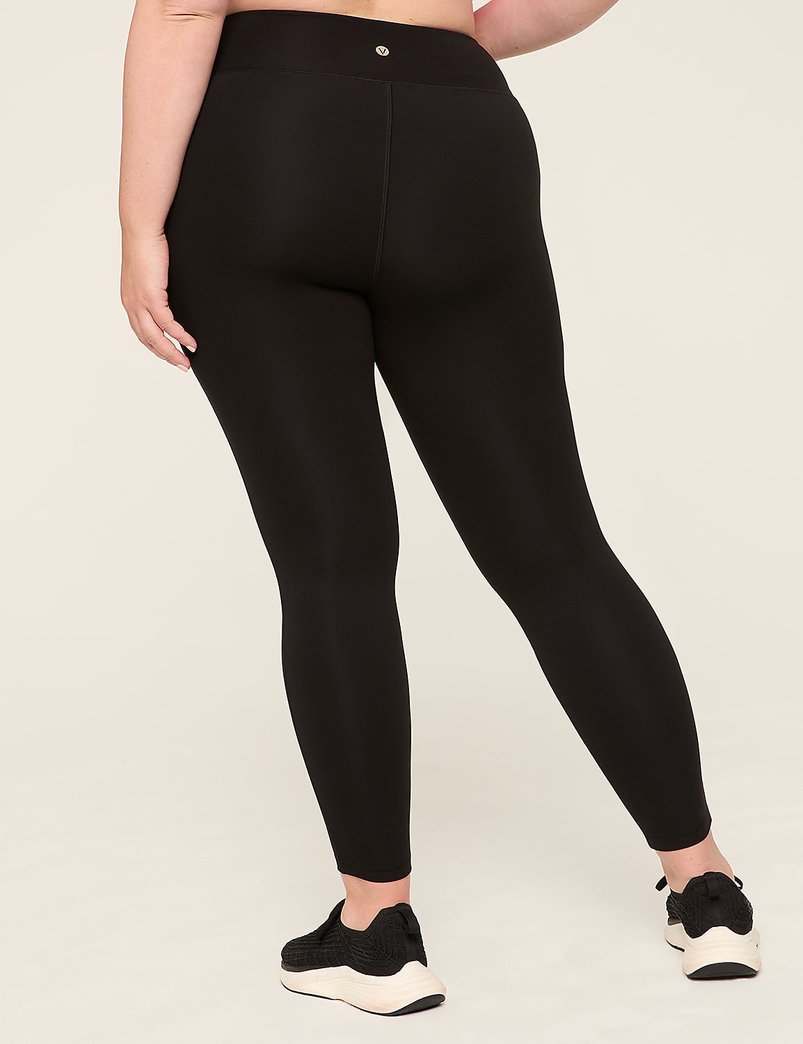 LIVI Ultra High-Rise LIVI Soft 7/8 Legging Product Image 2