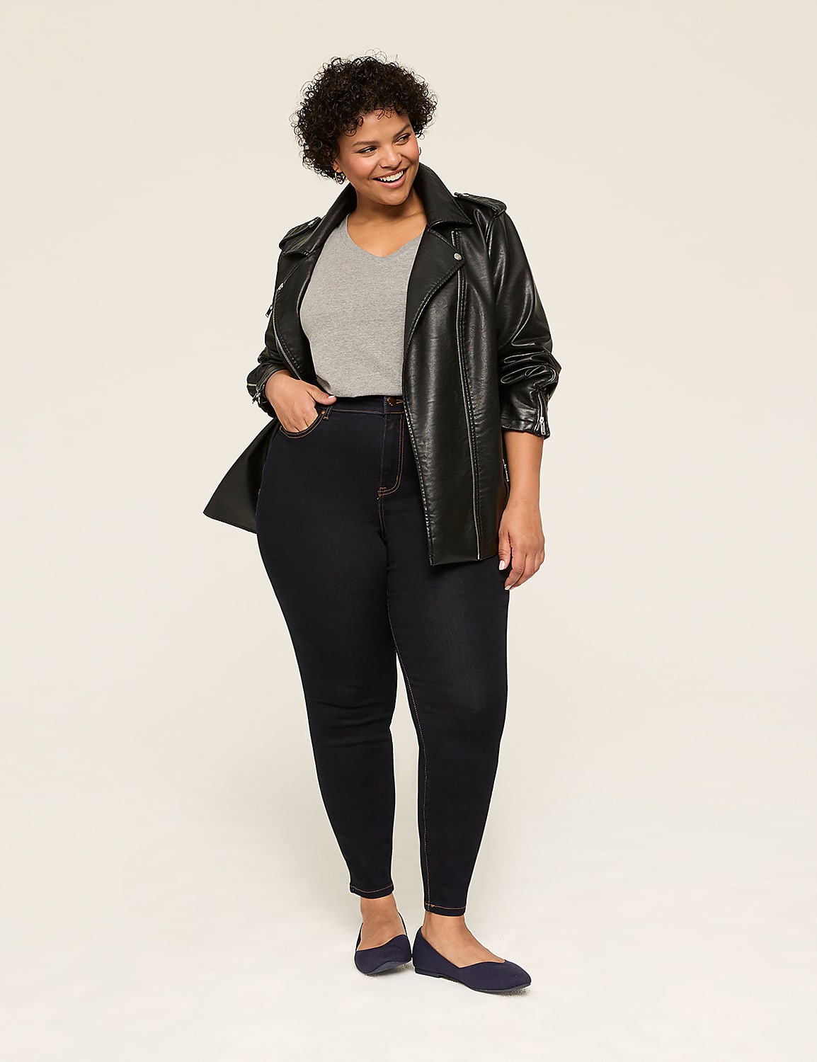 No-Gap Curvy Fit High-Rise Sateen Skinny Jean Product Image 3