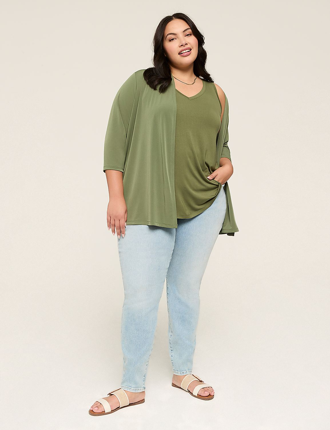 Swing V-Neck Tank Product Image 3