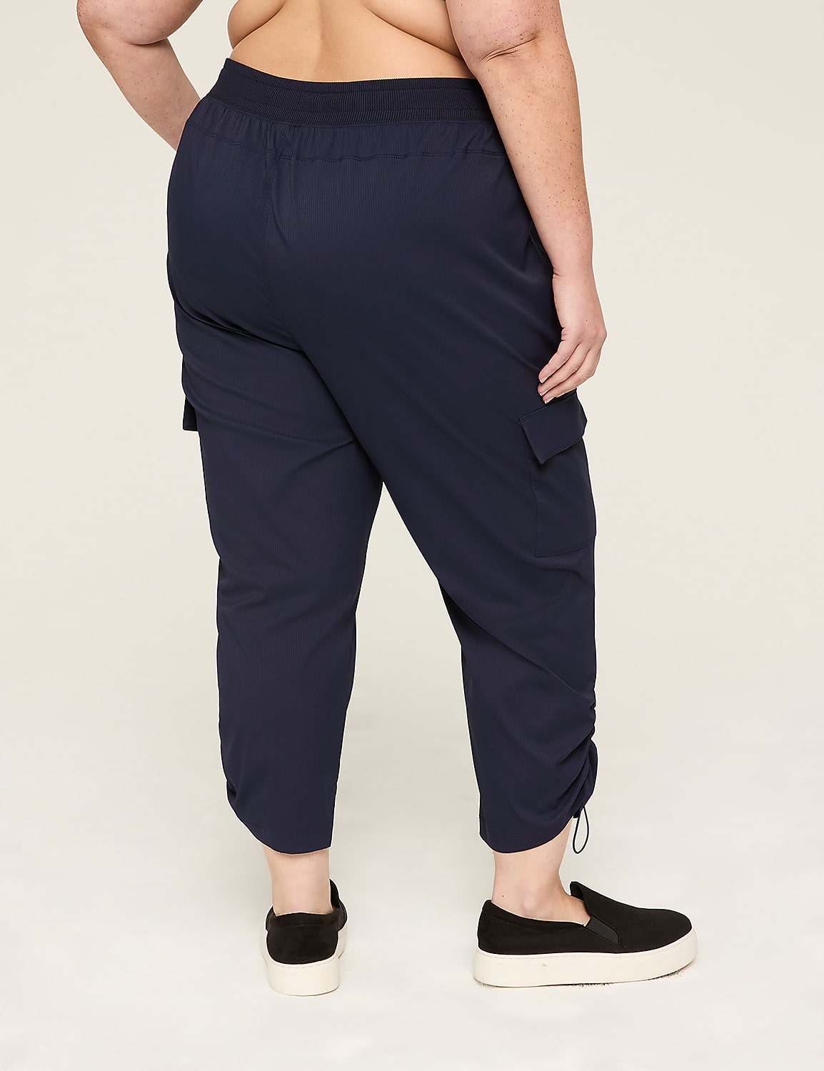 LIVI Woven Crop Bungee-Detail Pant Product Image 2