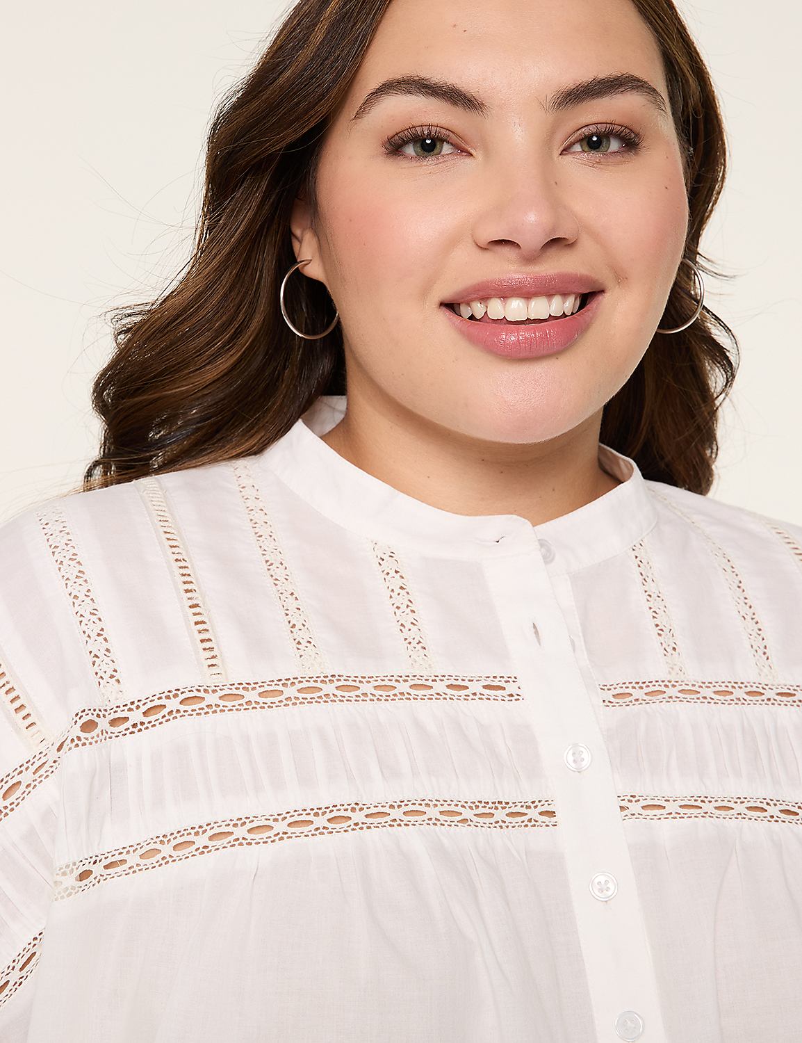 Swing Trim-Detail Popover Blouse Product Image 4