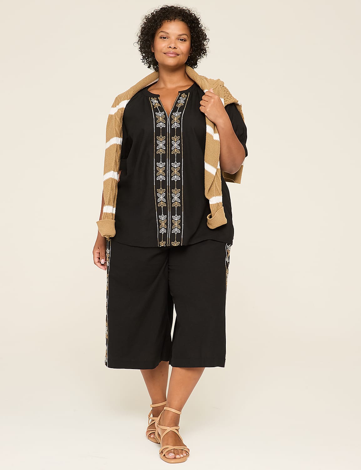 Embroidered Notch-Neck Popover Blouse Product Image 4