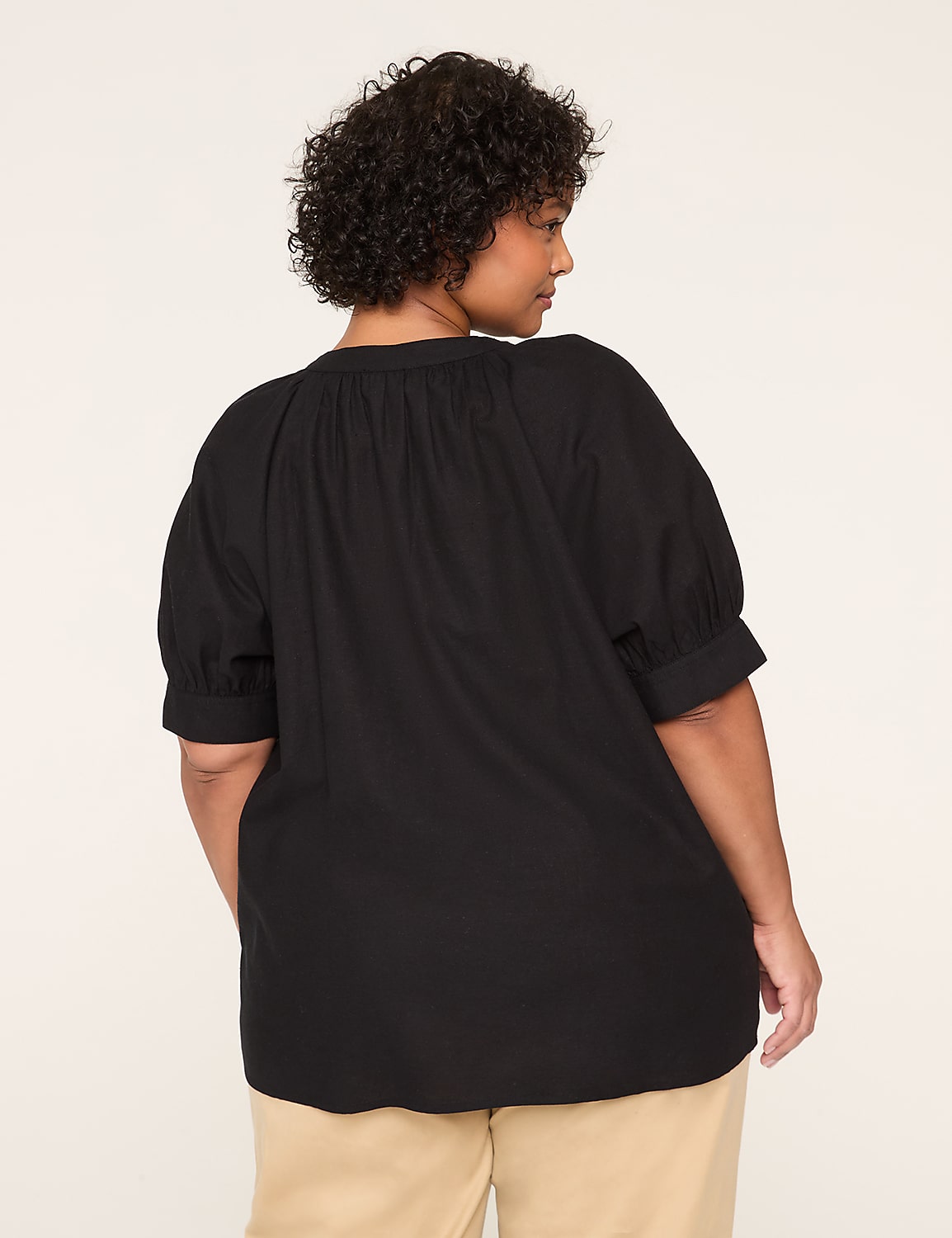 Embroidered Notch-Neck Popover Blouse Product Image 2