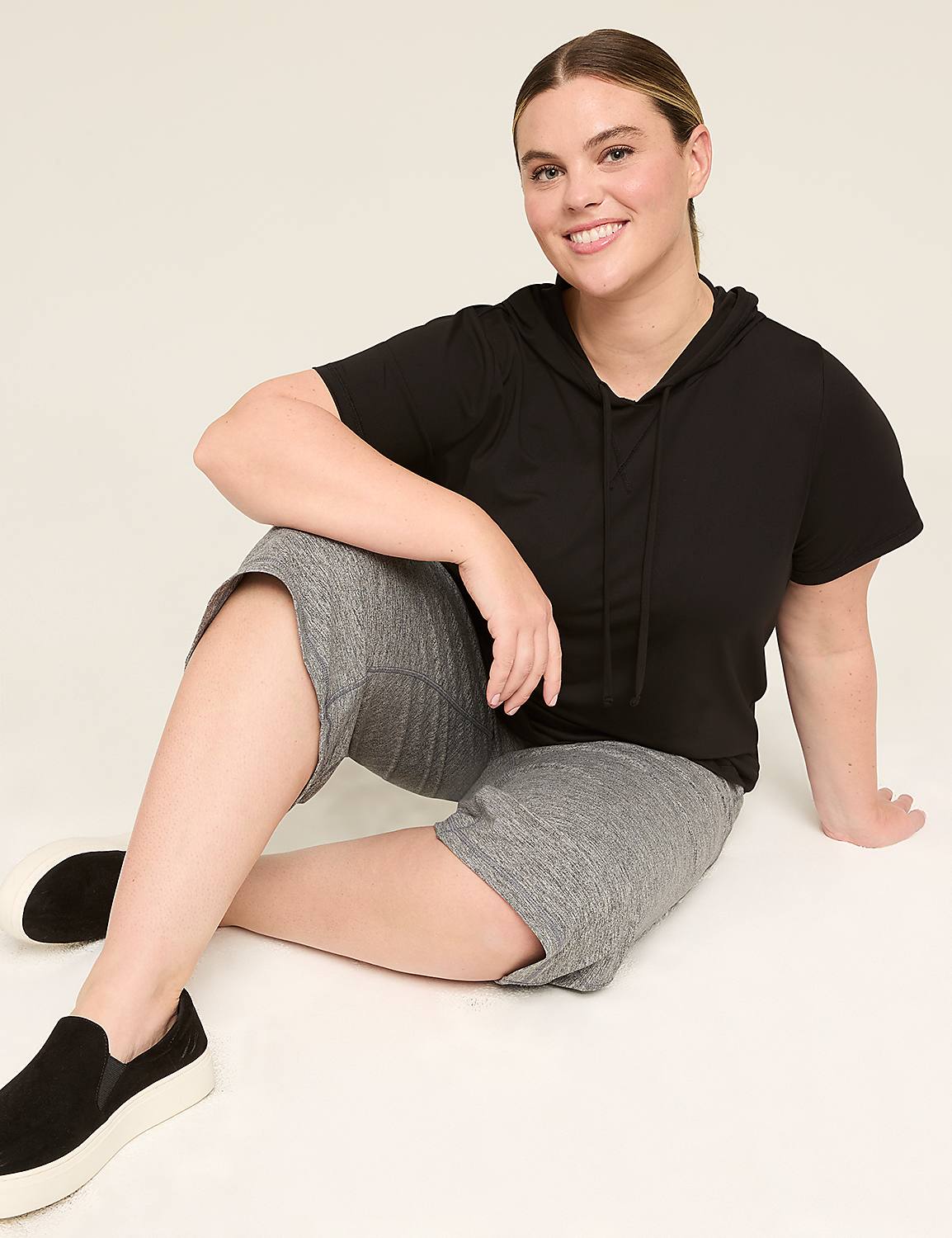 LIVI Short-Sleeve LIVI Soft Hoodie Product Image 3