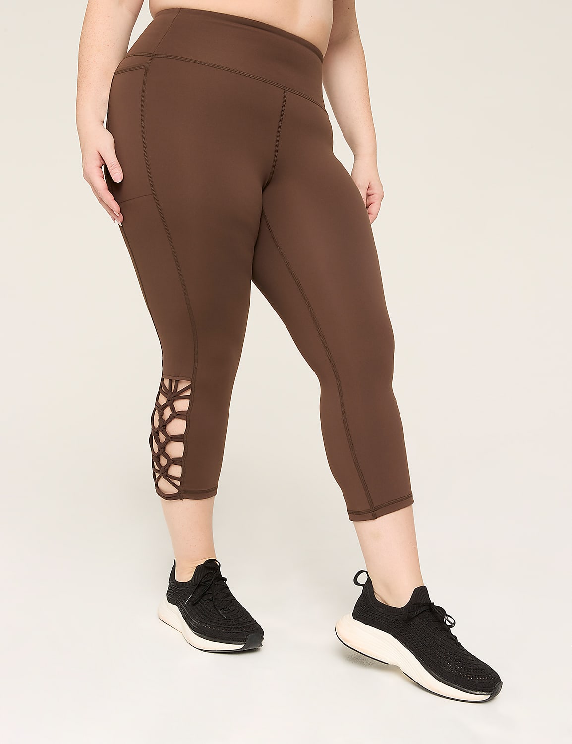 LIVI Soft Macrame-Detail 21" Capri Legging Product Image 1