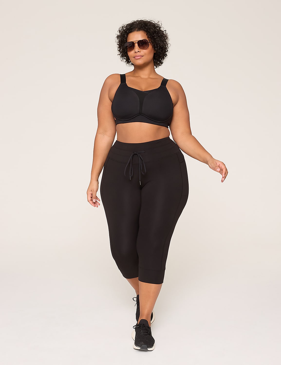LIVI Soft Drawstring 21" Capri Legging Product Image 3