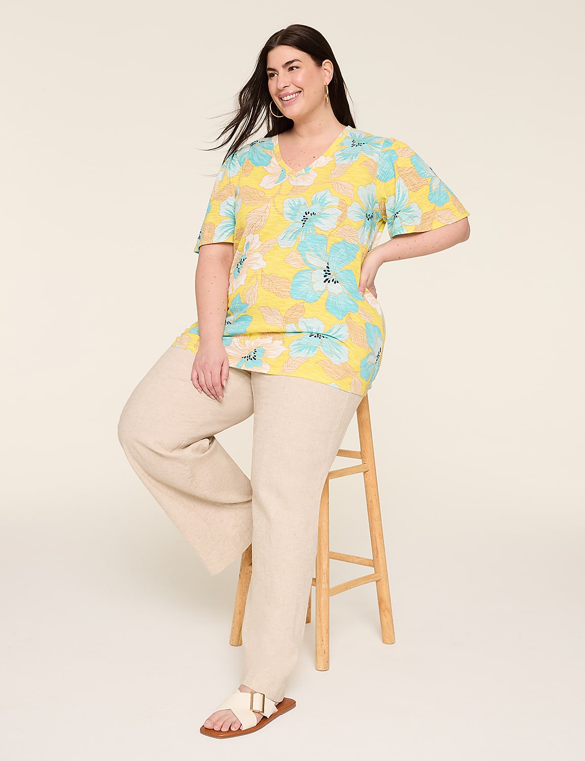 Flutter-Sleeve V-Neck Top Product Image 3