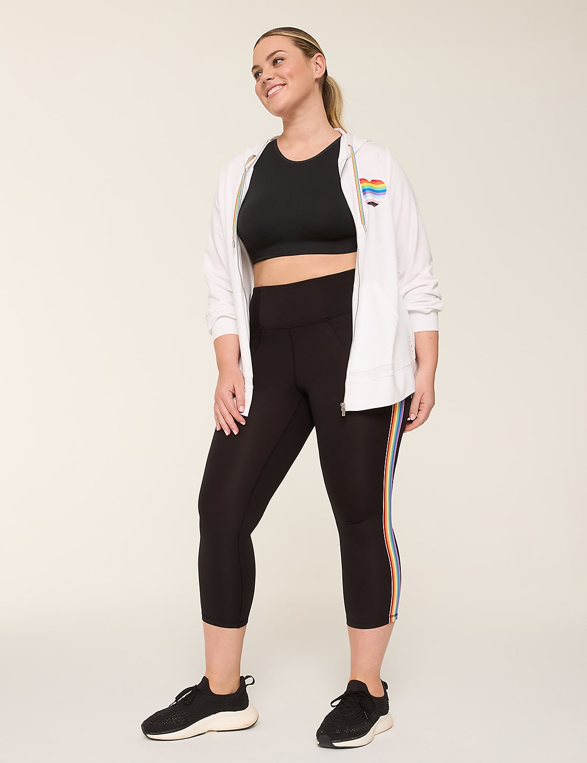 LIVI Wireless Low-Impact Seamless Sports Bra Product Image 3