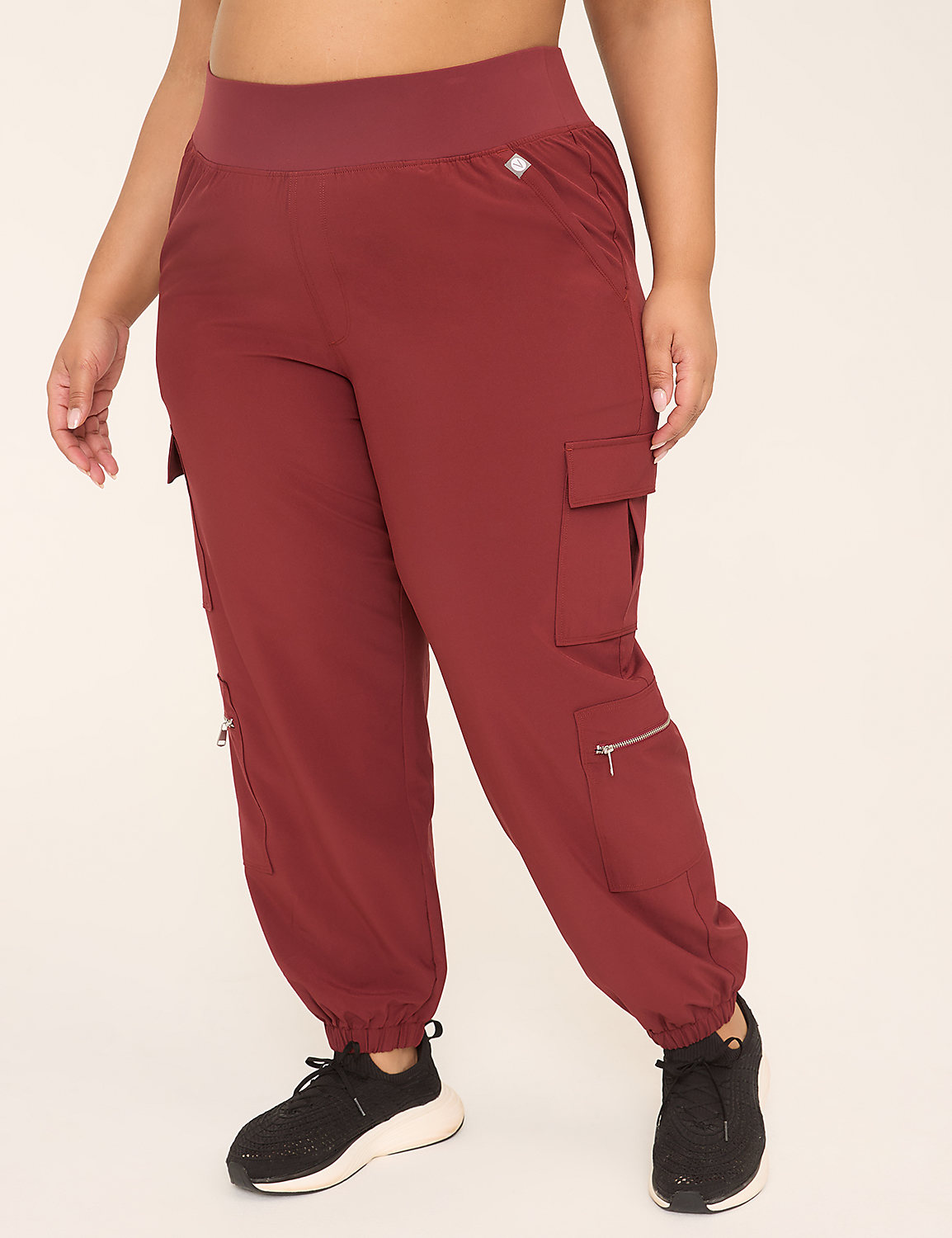 LIVI Stretch Woven Cargo Jogger Product Image 1