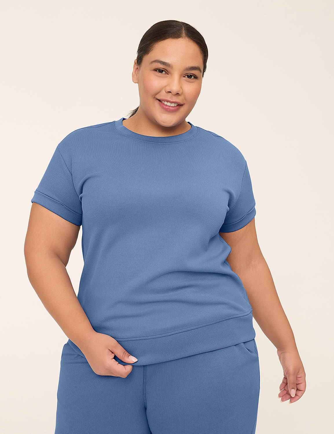 LIVI Ribbed Journey Short-Sleeve Sweatshirt Product Image 1