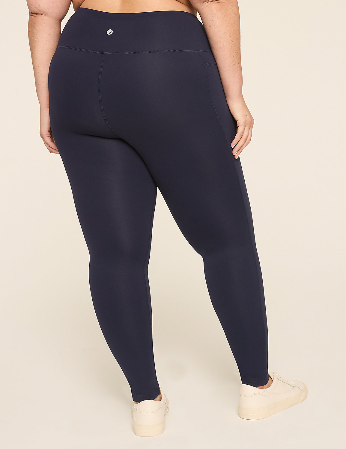 LIVI High-Rise LIVI Soft 7/8 Legging Product Image 2