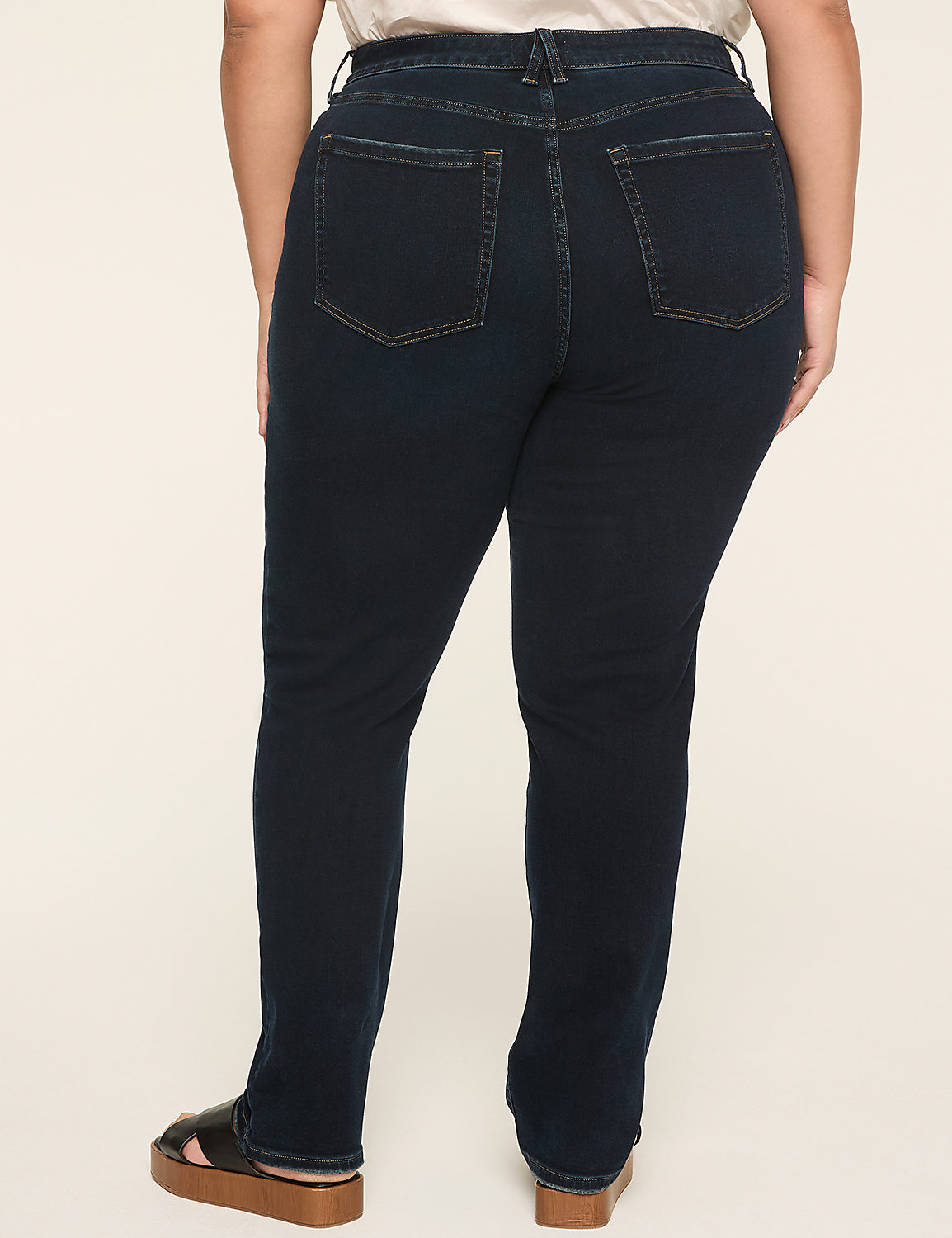 360 Flex Signature Fit DreamFeel Straight Jean Product Image 2
