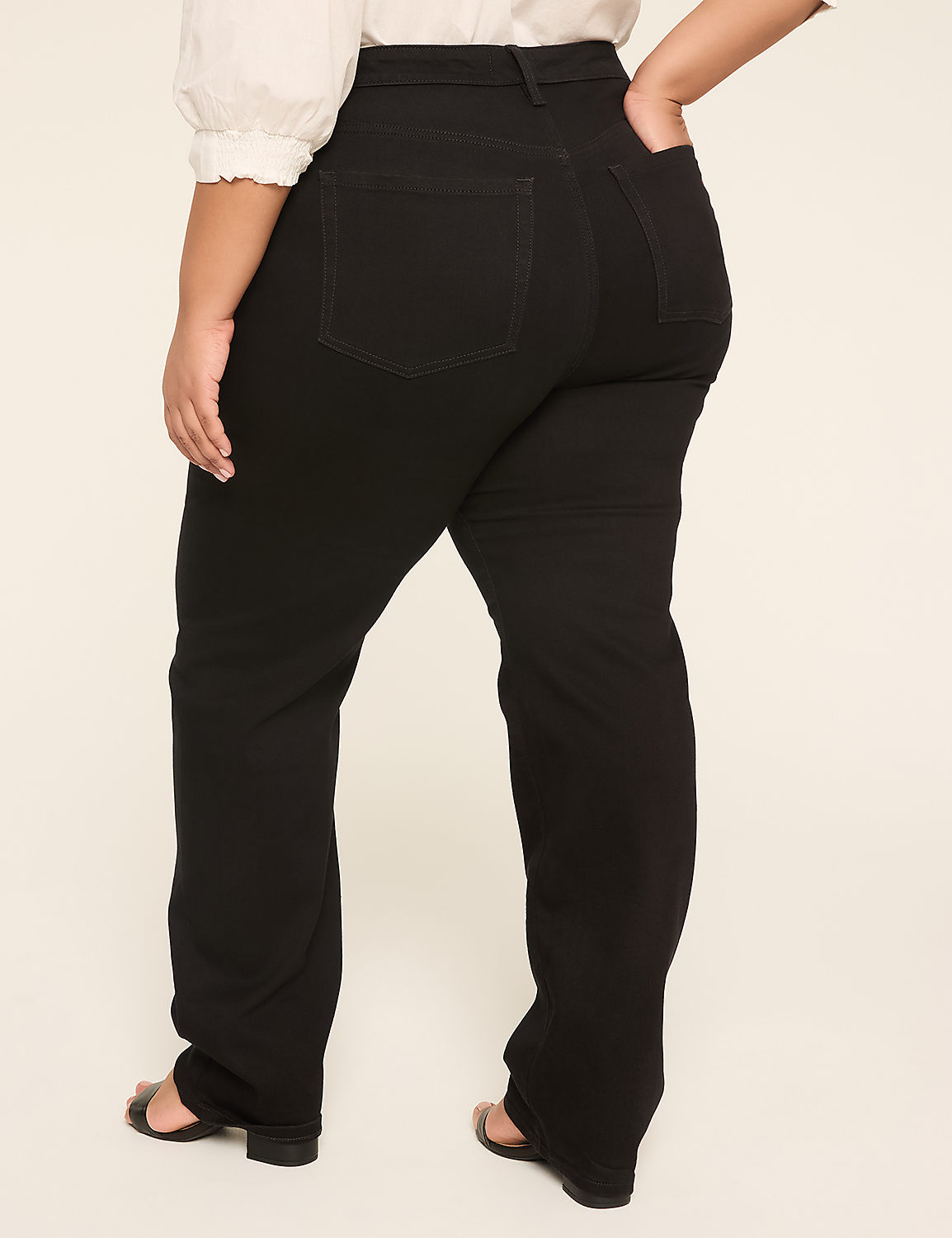 360 Flex Signature Fit Straight Leg Jean Product Image 2