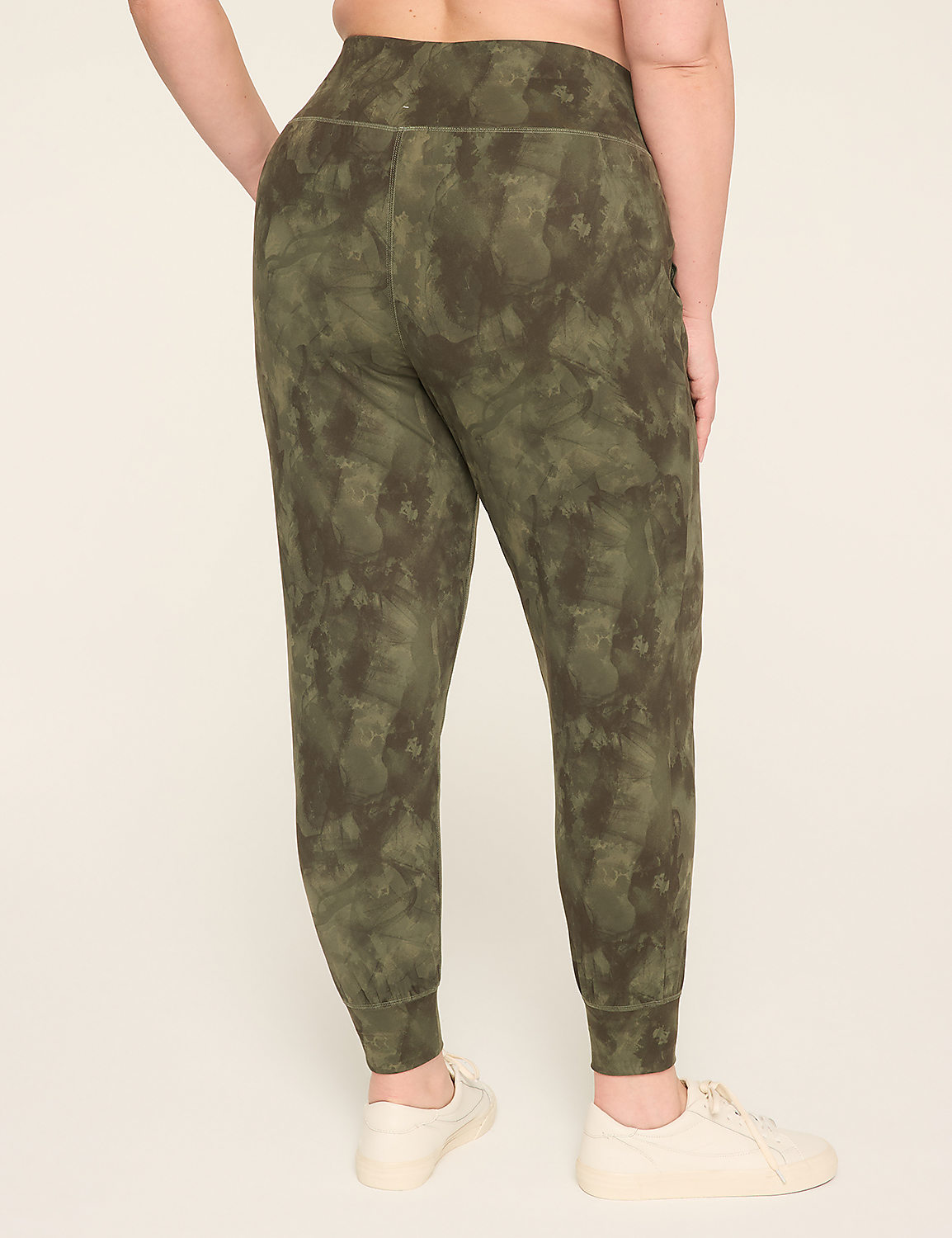 LIVI Soft Jogger Product Image 2