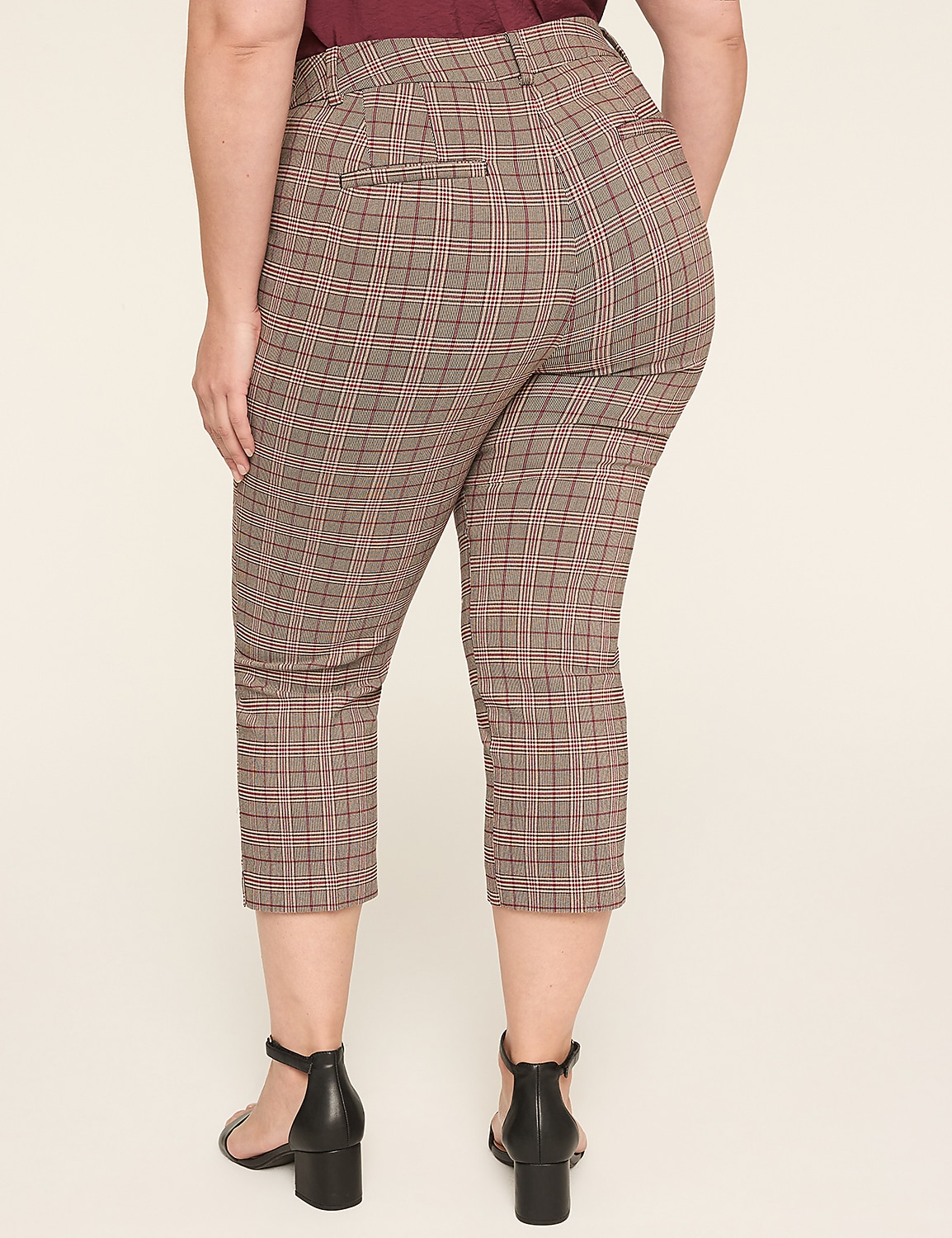 4-Season Slim Capri Pant Product Image 2
