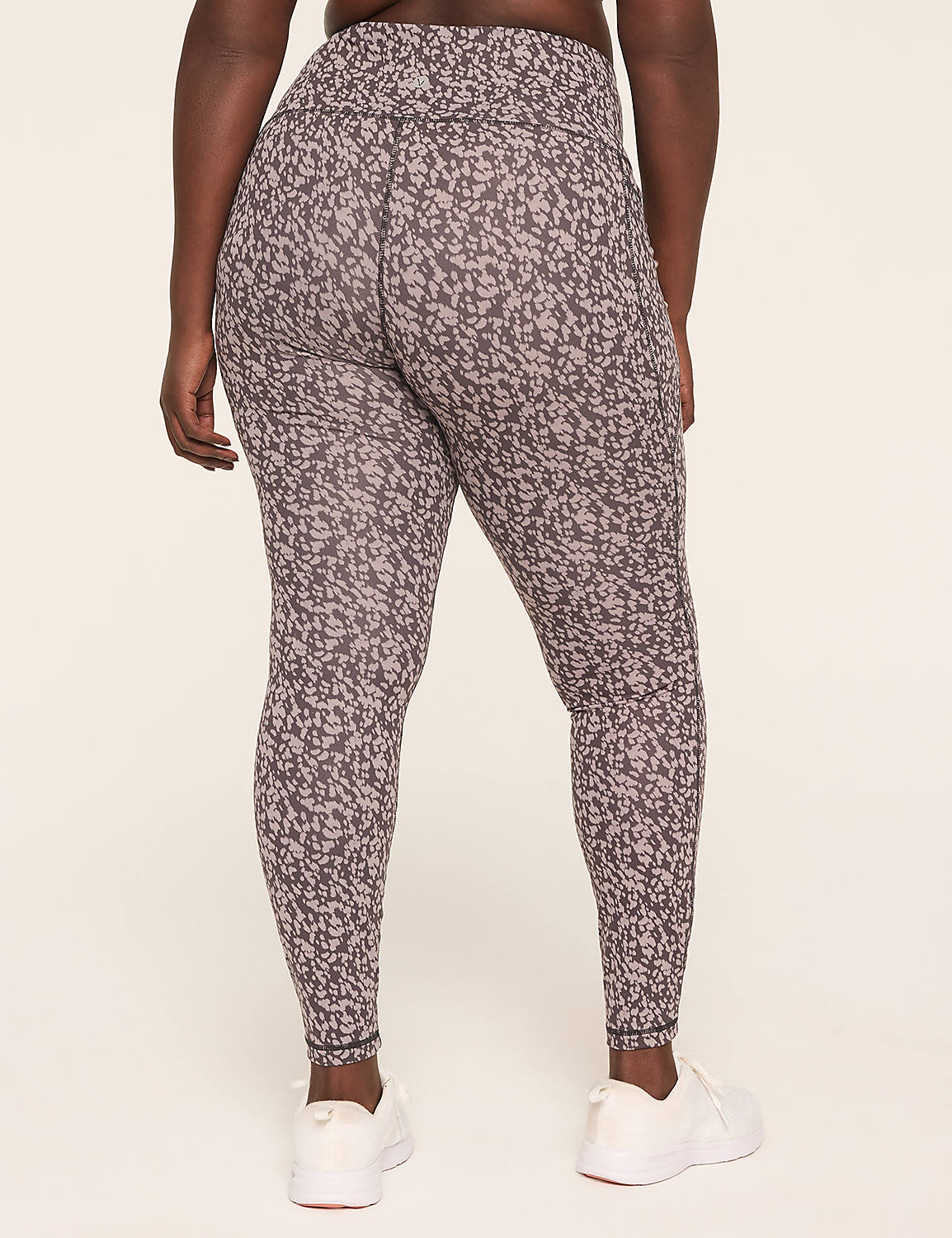 LIVI High-Rise LIVI Soft 7/8 Legging Product Image 2
