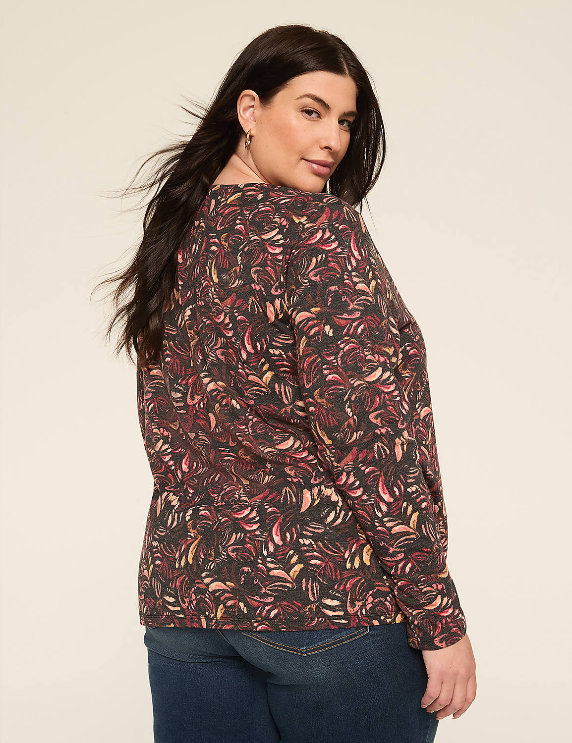 Long-Sleeve Layering Tee Product Image 2