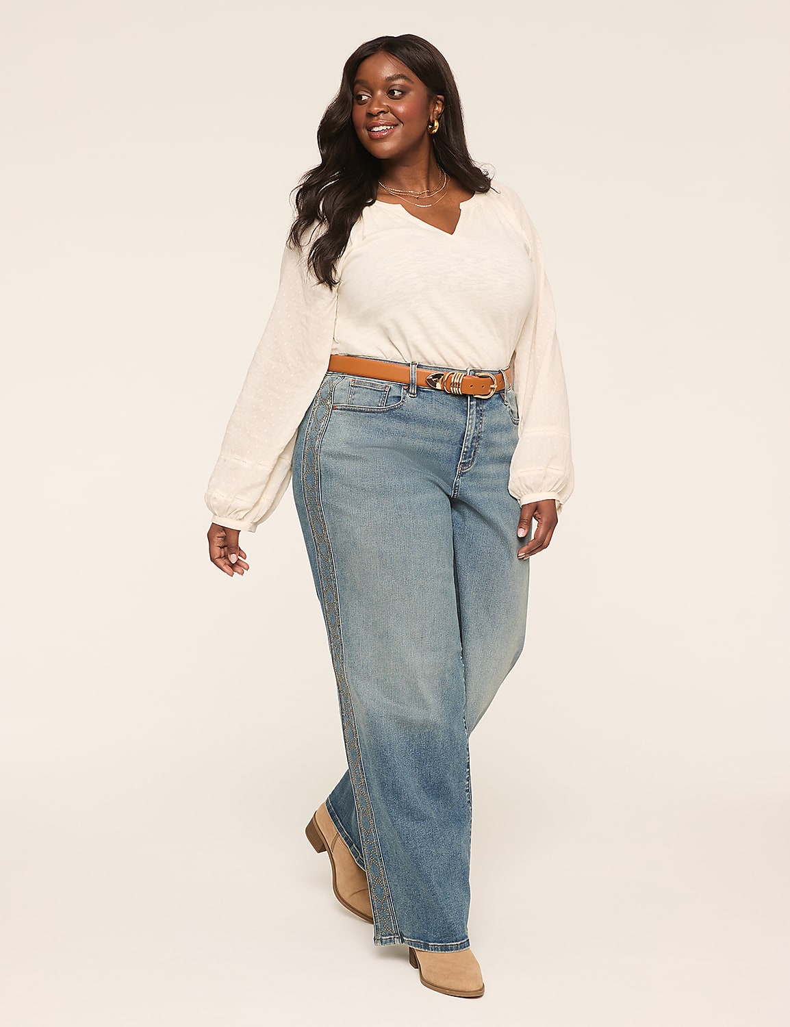 360 Flex Signature Fit Stud-Detail Wide Leg Jean Product Image 3
