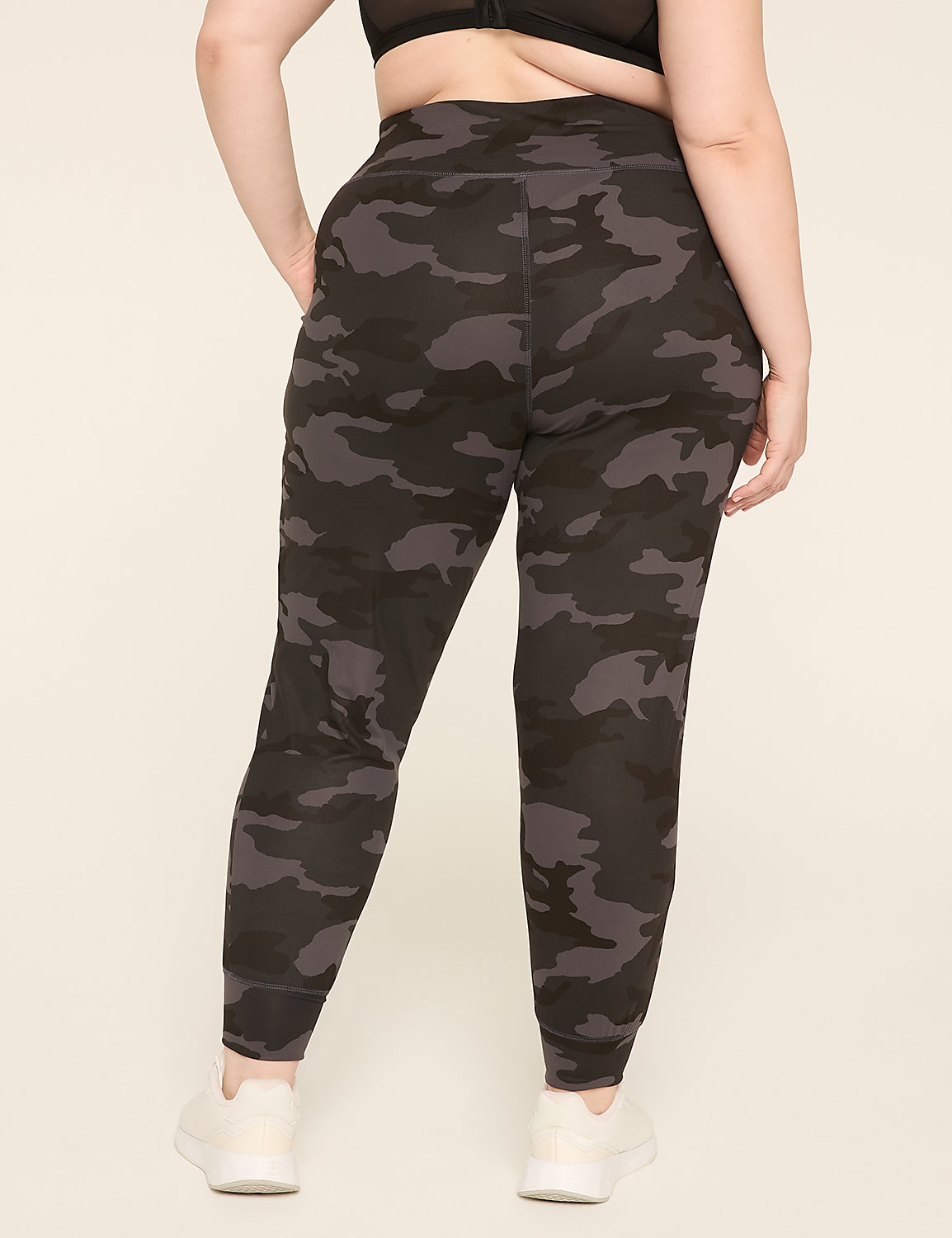 LIVI Soft Jogger Product Image 2