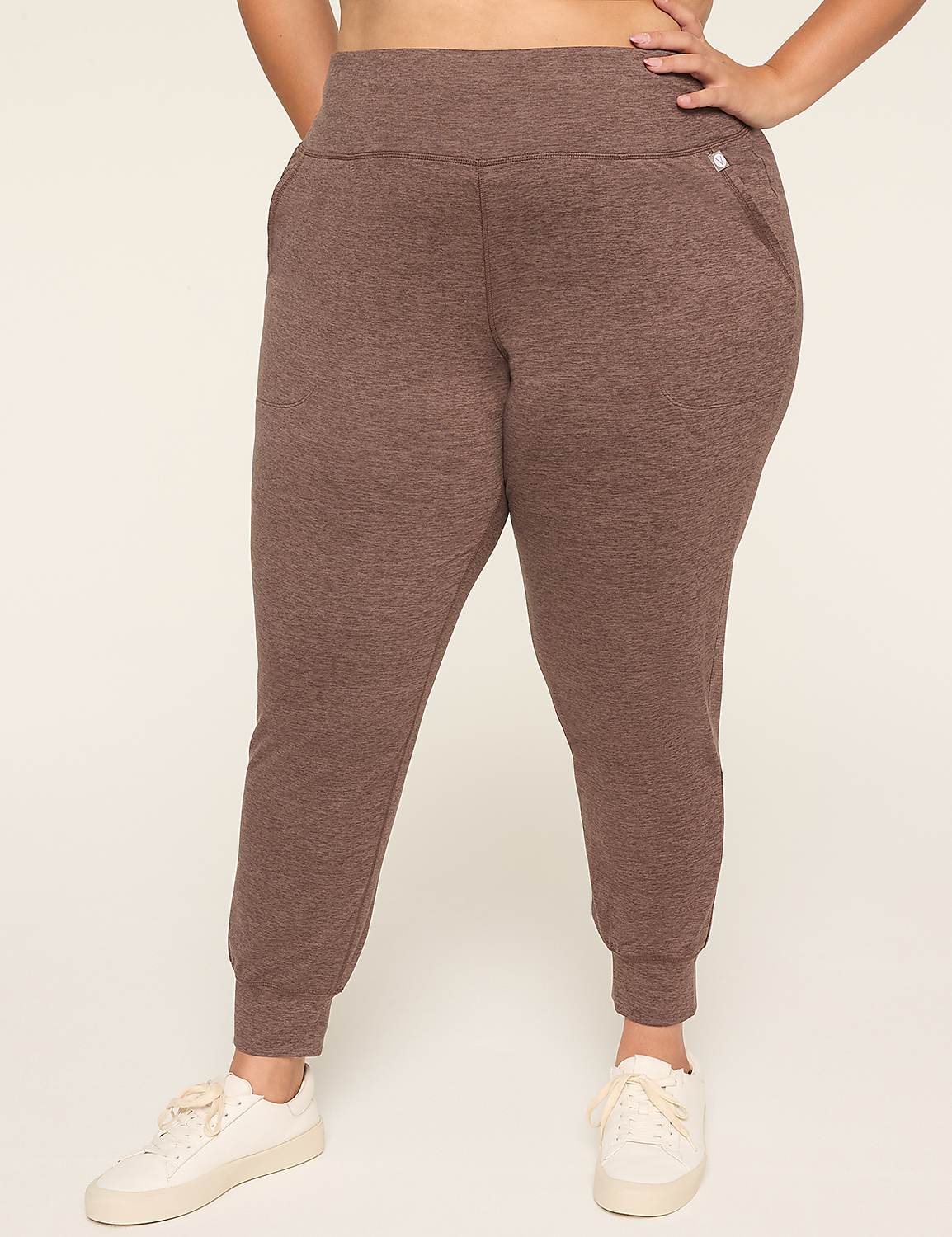 LIVI Soft Jogger Product Image 1