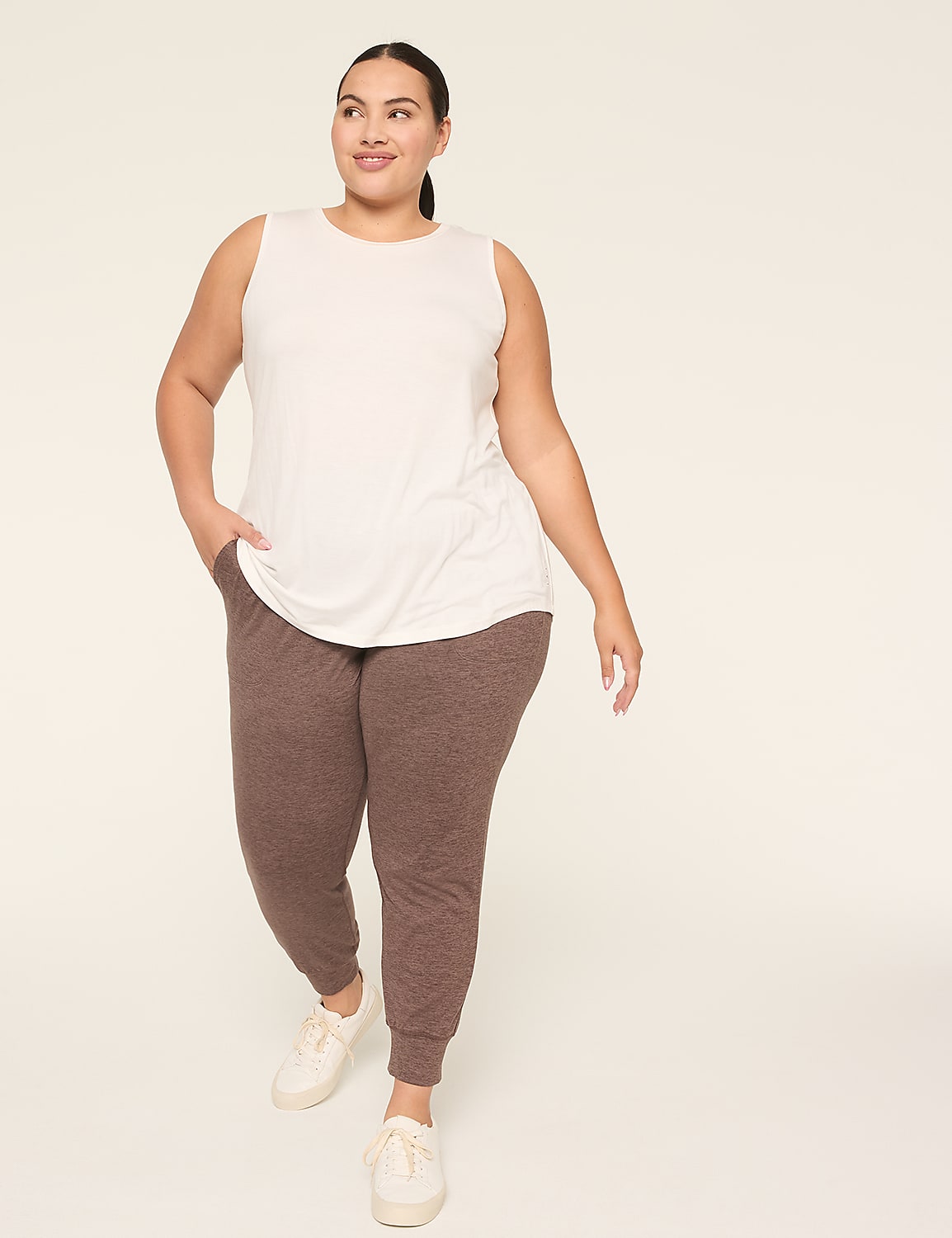 LIVI Soft Jogger Product Image 3