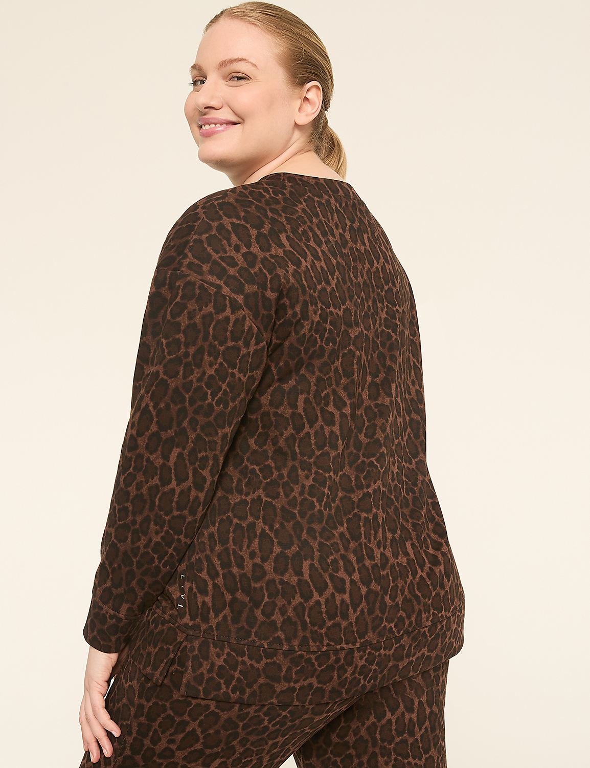 LIVI French Terry V-Neck Sweatshirt Product Image 2
