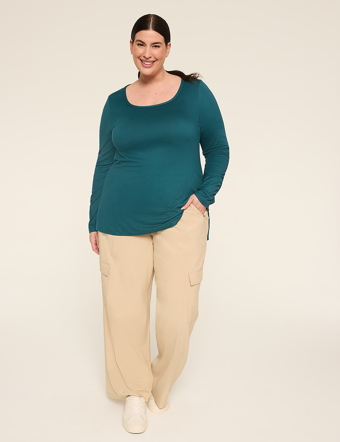 LIVI Soft Ruched-Sleeve Tunic Product Image 3