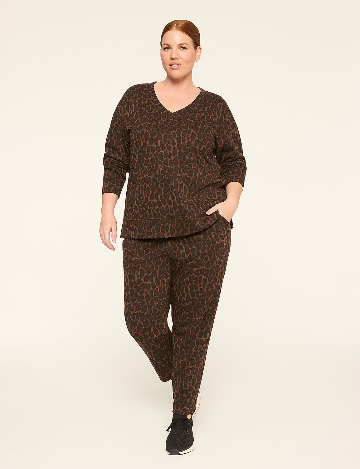 LIVI French Terry Jogger Product Image 3