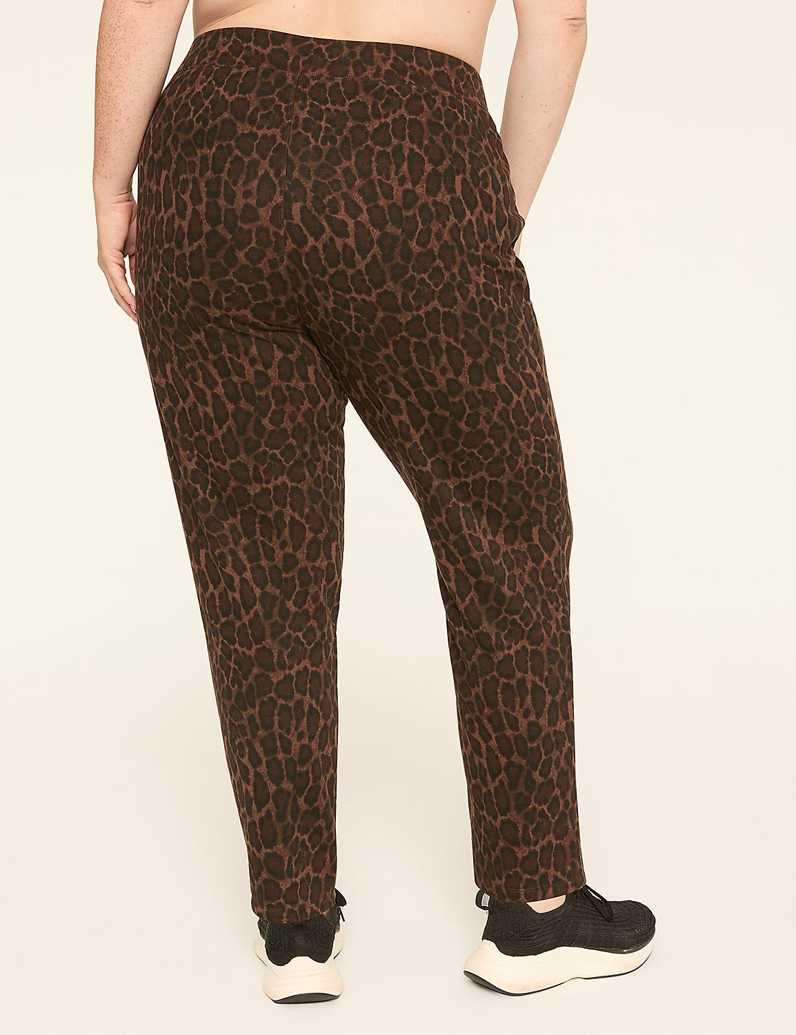 LIVI French Terry Jogger Product Image 2