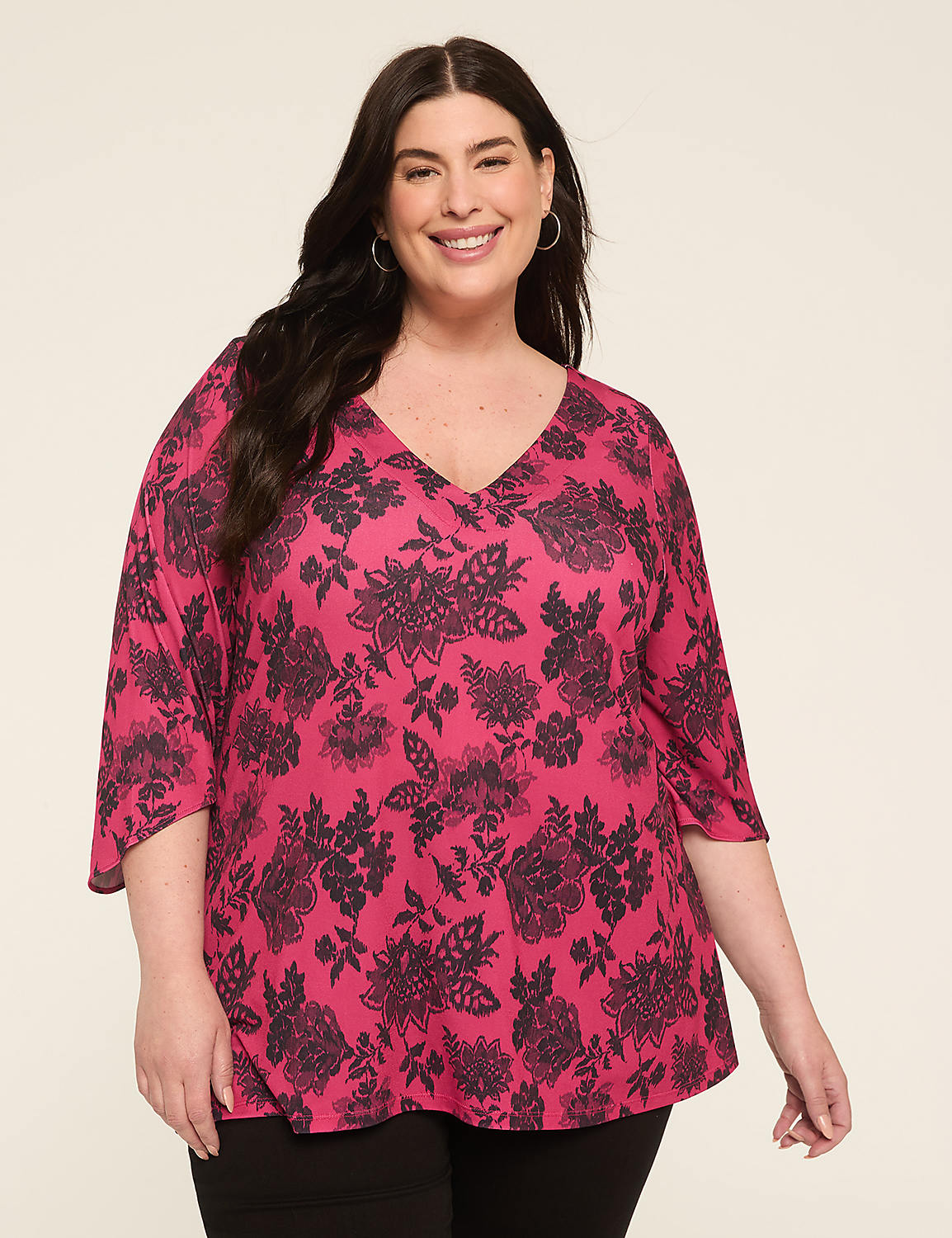 3/4-Sleeve V-Neck Tunic Top Product Image 1
