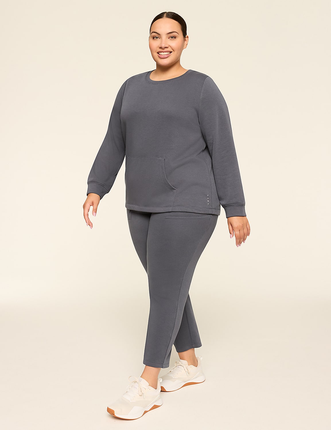 LIVI Crew-Neck French Terry Sweatshirt Product Image 3