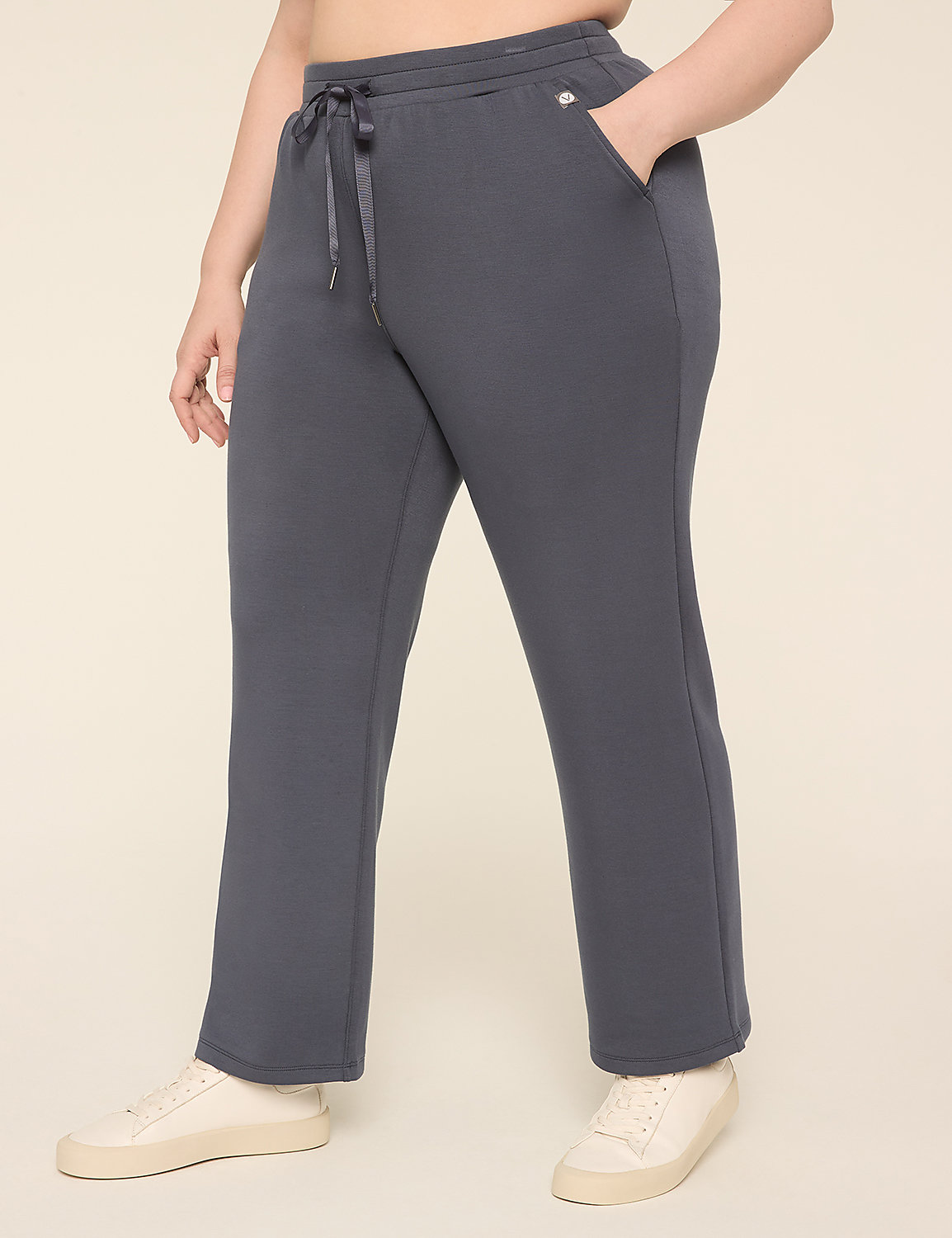 LIVI Journey Straight Leg Pant Product Image 1