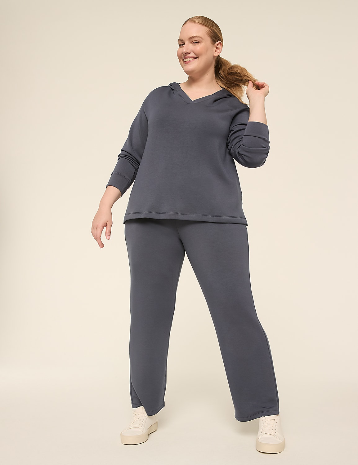 LIVI Journey V-Neck Hoodie Product Image 3