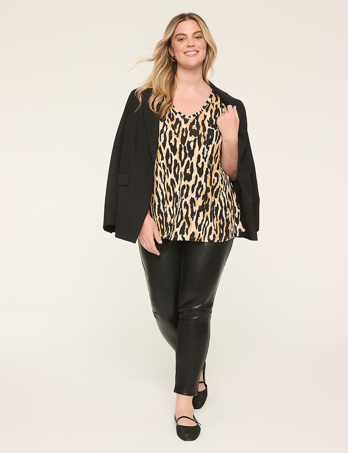 Faux-Leather & Ponte Pull-On High-Rise Legging Product Image 3