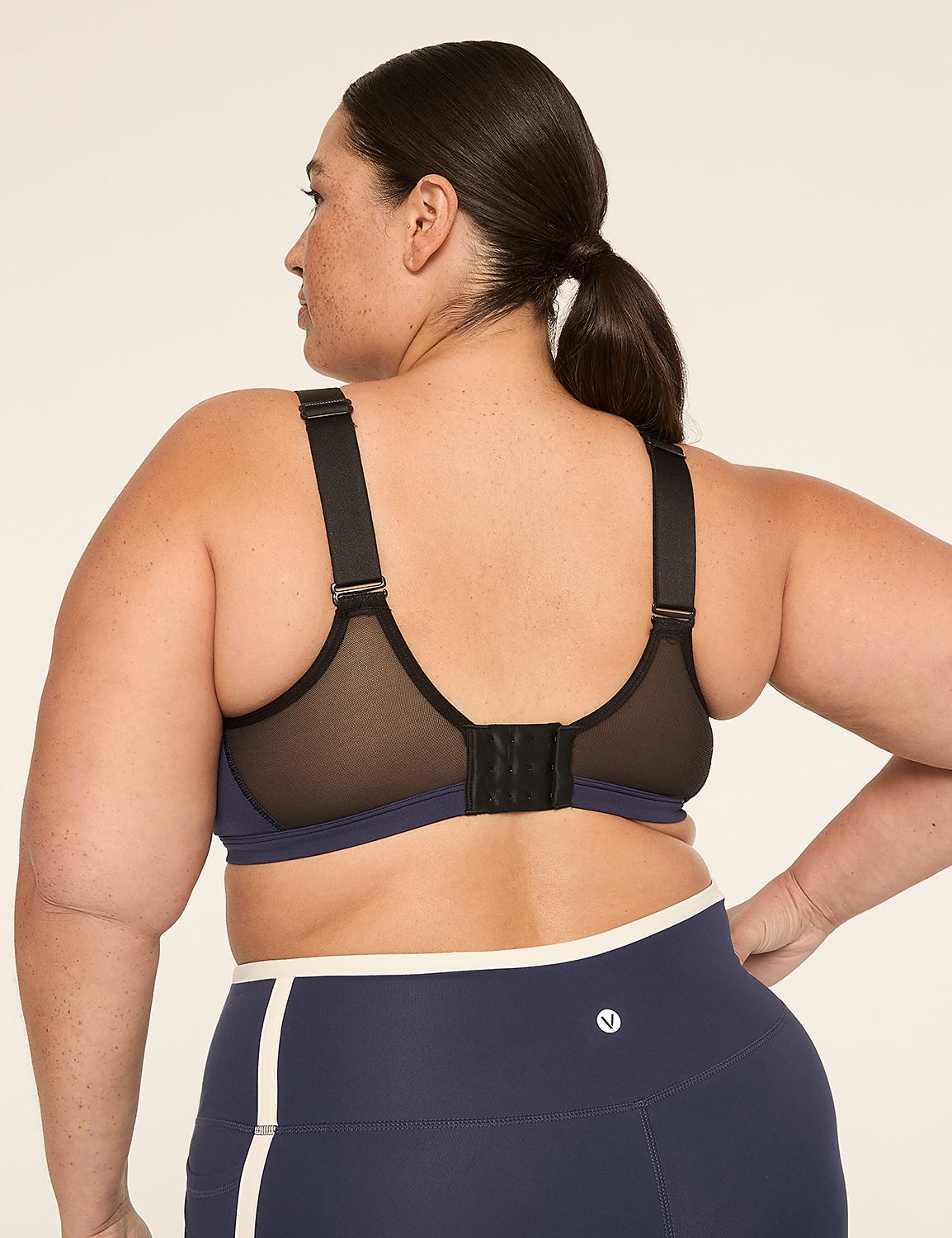 LIVI High-Impact Wicking Underwire Sports Bra Product Image 2