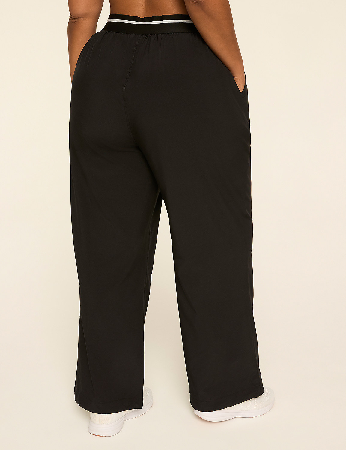 LIVI Stretch Woven Adjustable Bungee-Detail Wide Leg Pant Product Image 2