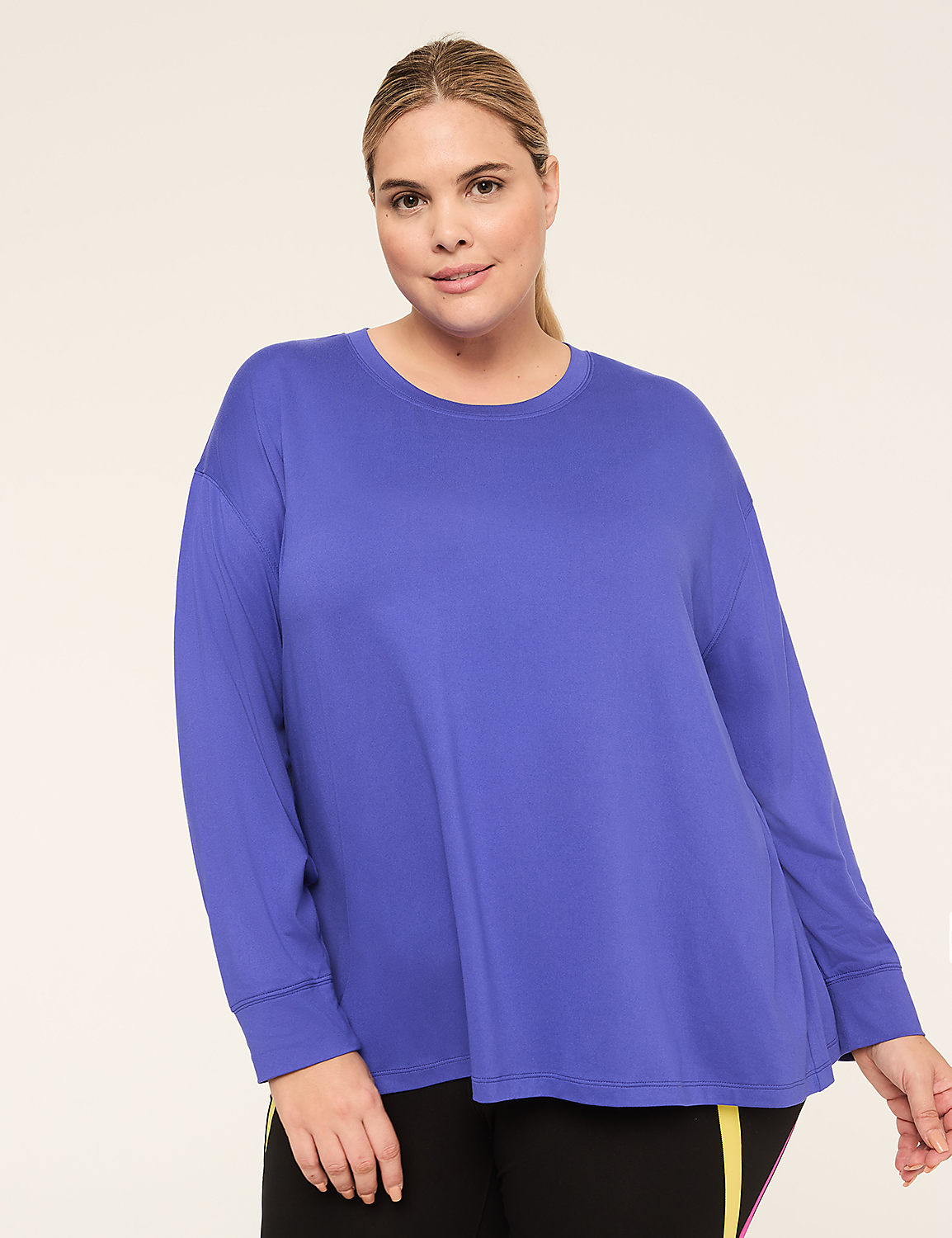 LIVI Soft Twist-Back Top Product Image 1