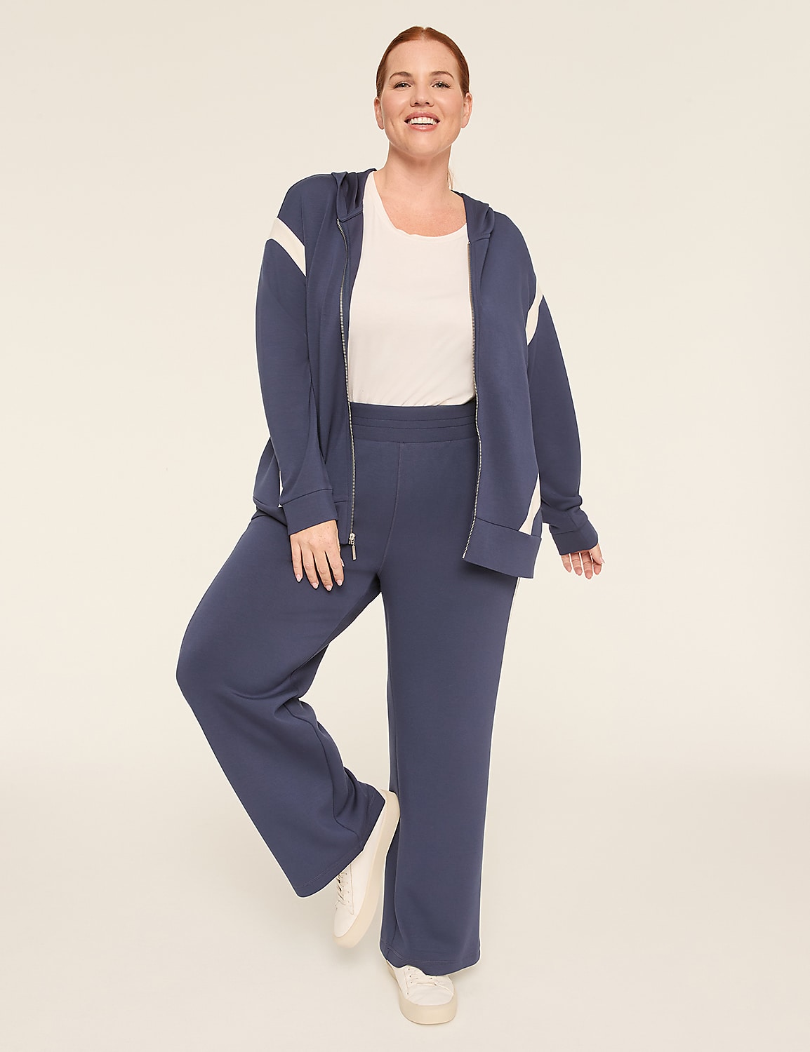 LIVI Journey Colorblock Long-Sleeve Sweatshirt Product Image 3