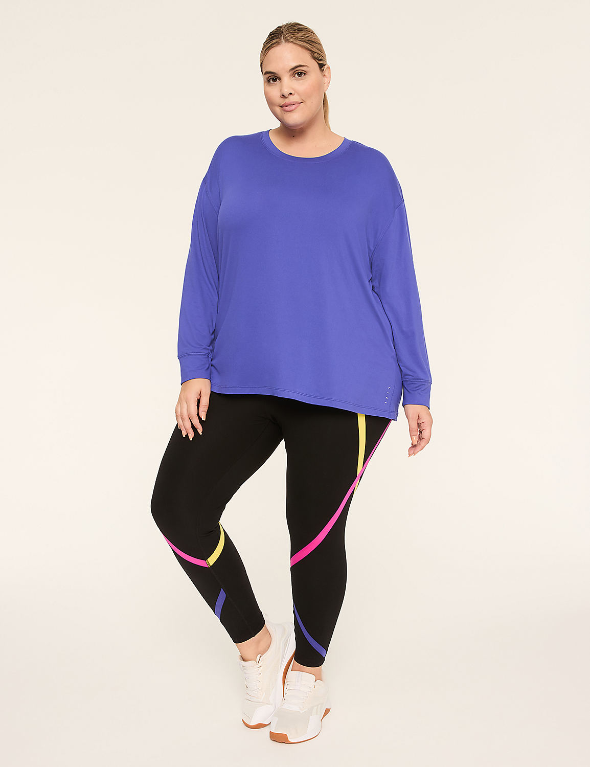 LIVI Soft Twist-Back Top Product Image 3