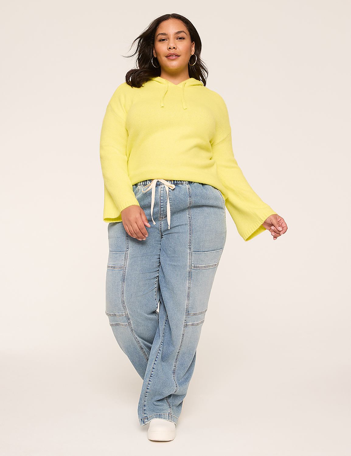 Long-Sleeve Hoodie Sweater Product Image 3