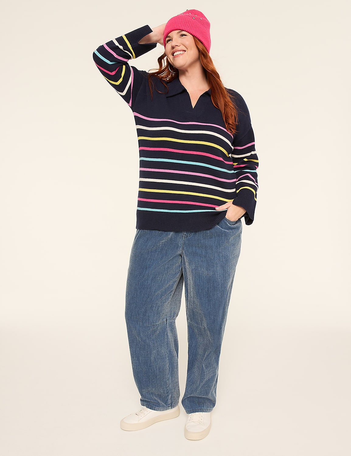 Long-Sleeve V-Neck Collar Sweater Product Image 3