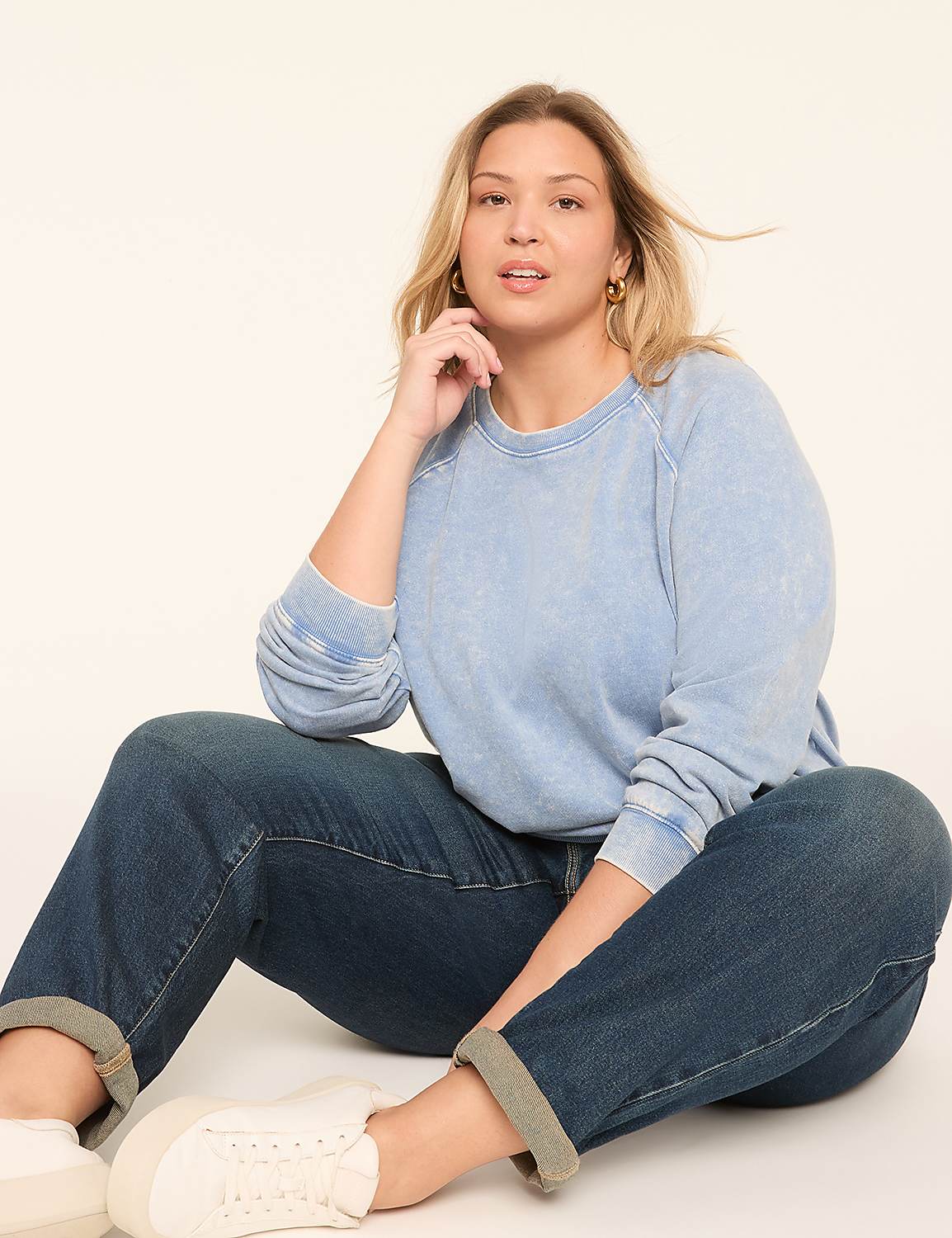 Mineral Wash Crew-Neck Sweatshirt Product Image 3