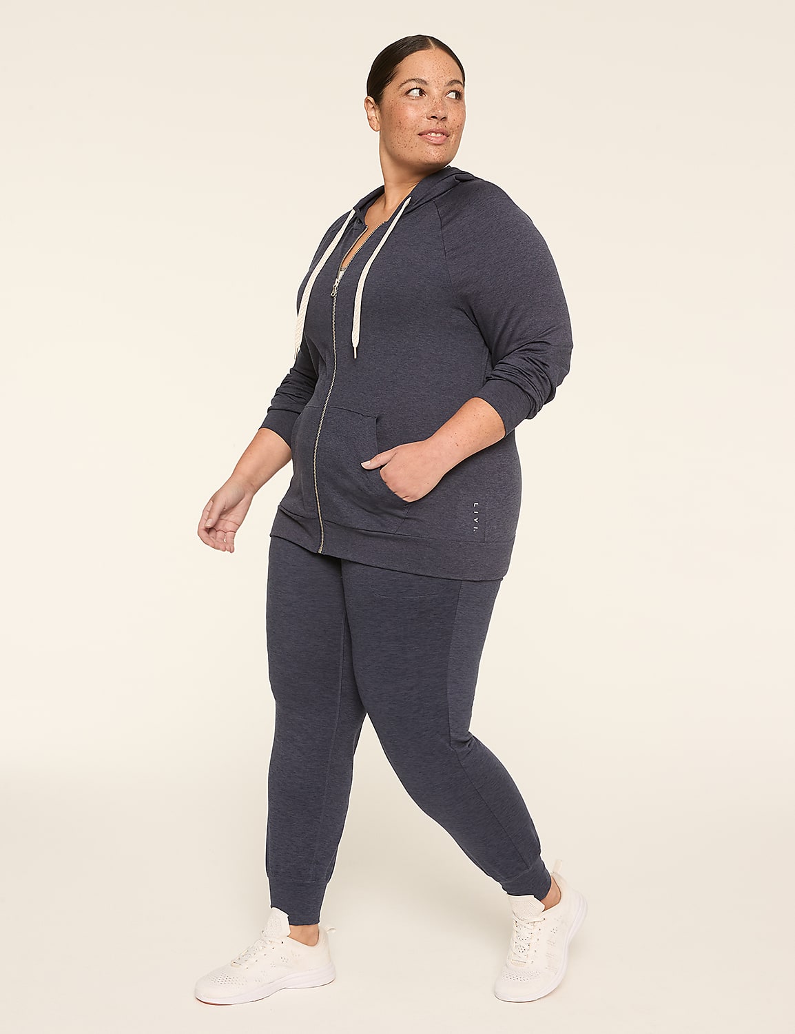 LIVI Soft Marled Zip-Front Hoodie Product Image 3