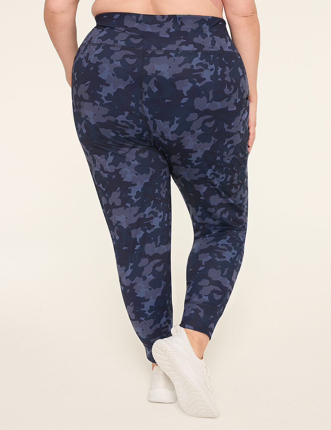 LIVI Soft Jogger Product Image 2