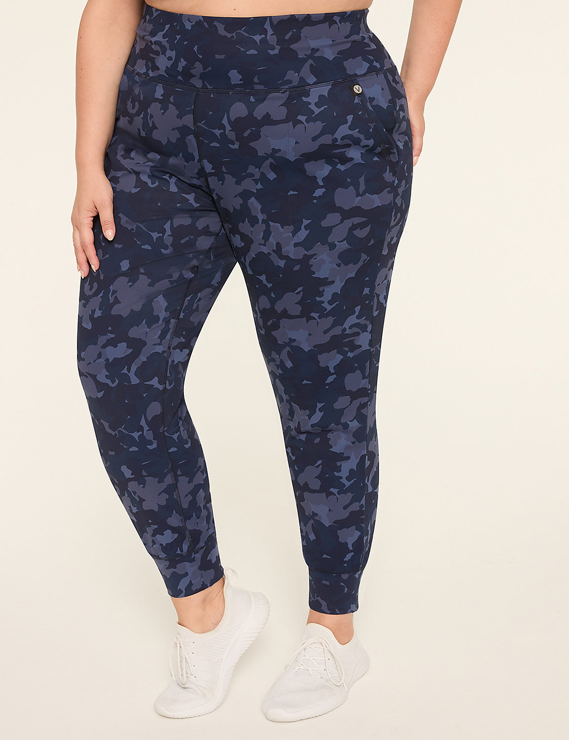 LIVI Soft Jogger Product Image 1