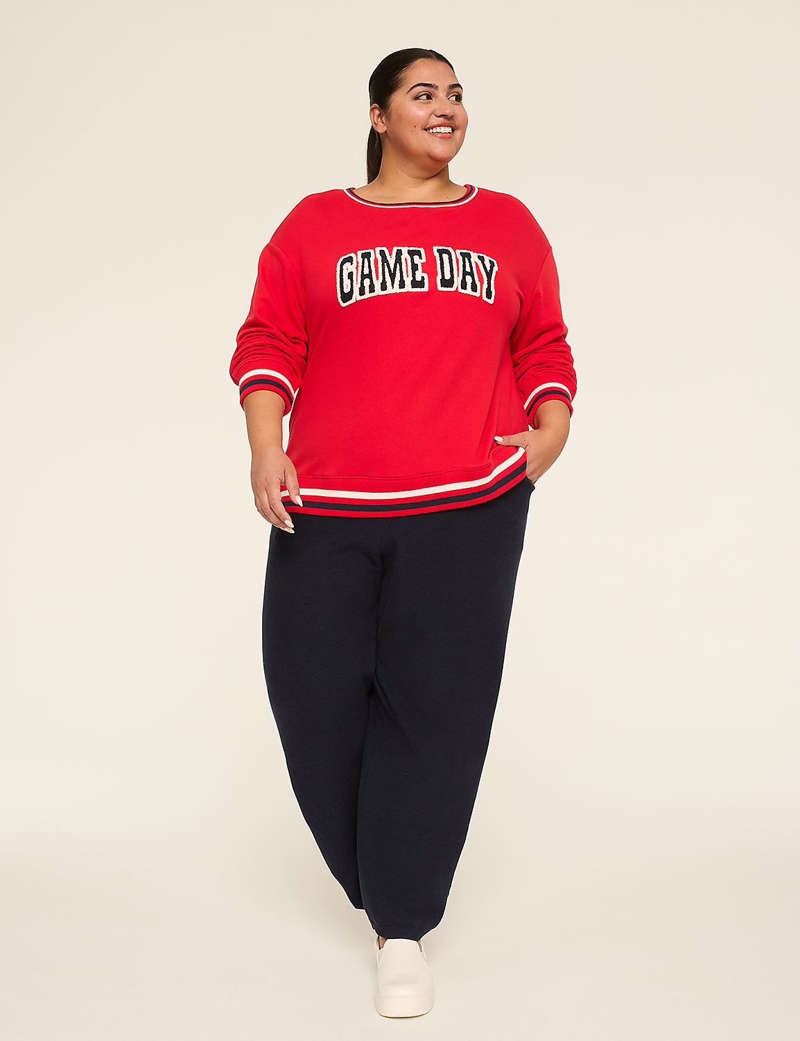 LIVI Long-Sleeve Crew-Neck Sweatshirt Product Image 3