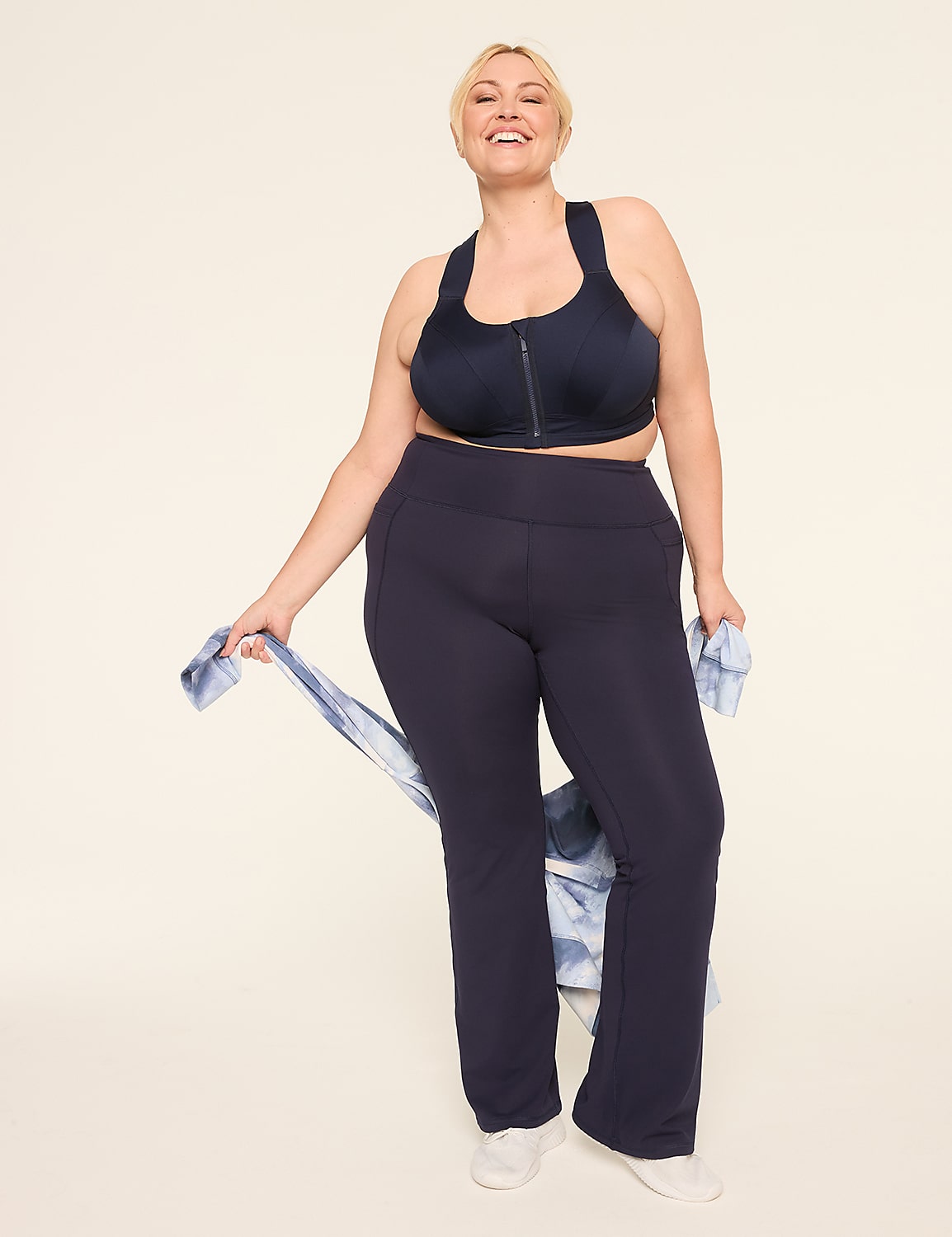 LIVI Ultra High- Rise Livi Soft Bootcut Pant Product Image 3