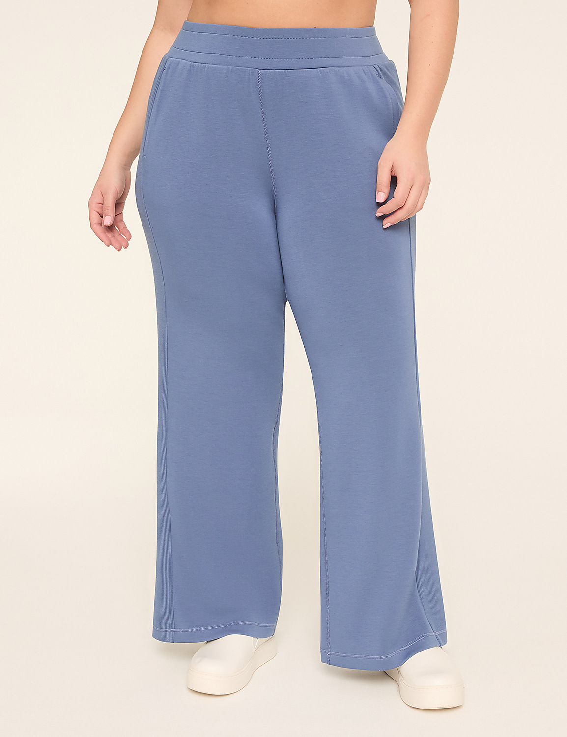 LIVI Mid-Rise Journey Straight Leg Pant Product Image 1