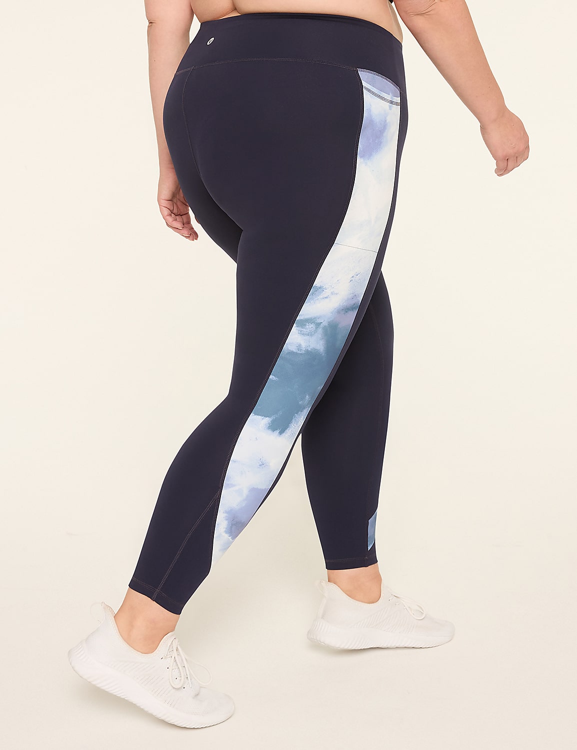 LIVI High-Rise LIVI Soft Colorblock 7/8 Legging Product Image 2