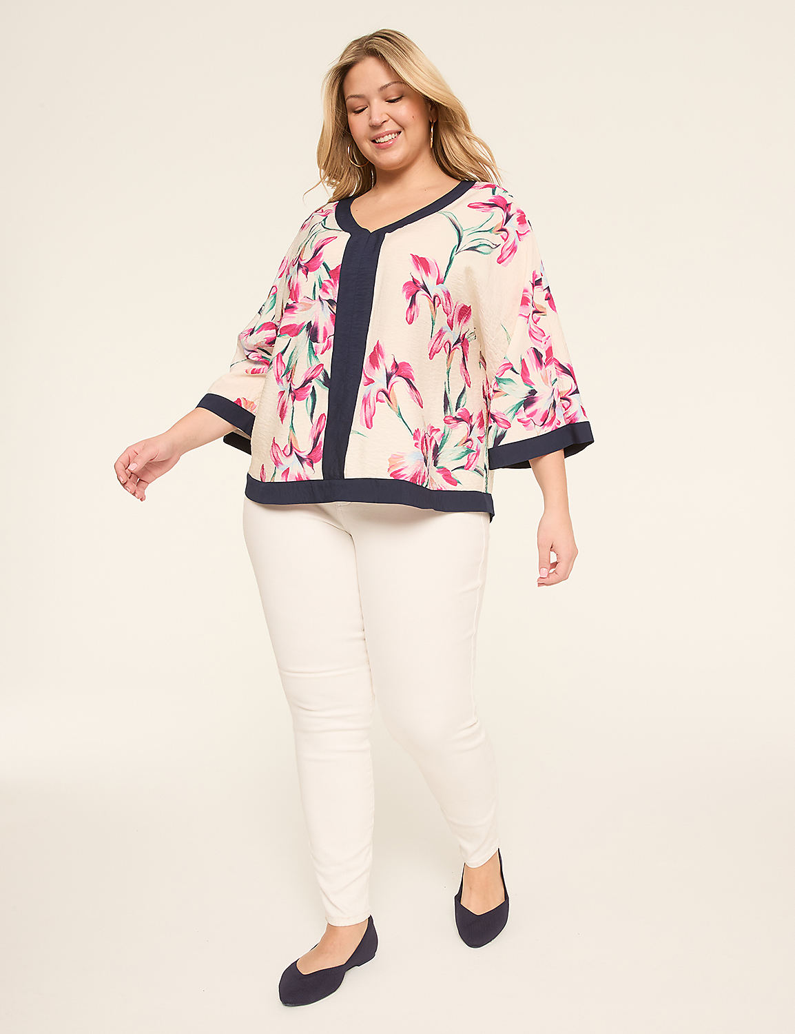 3/4 Dolman-Sleeve V-Neck Popover Top Product Image 3